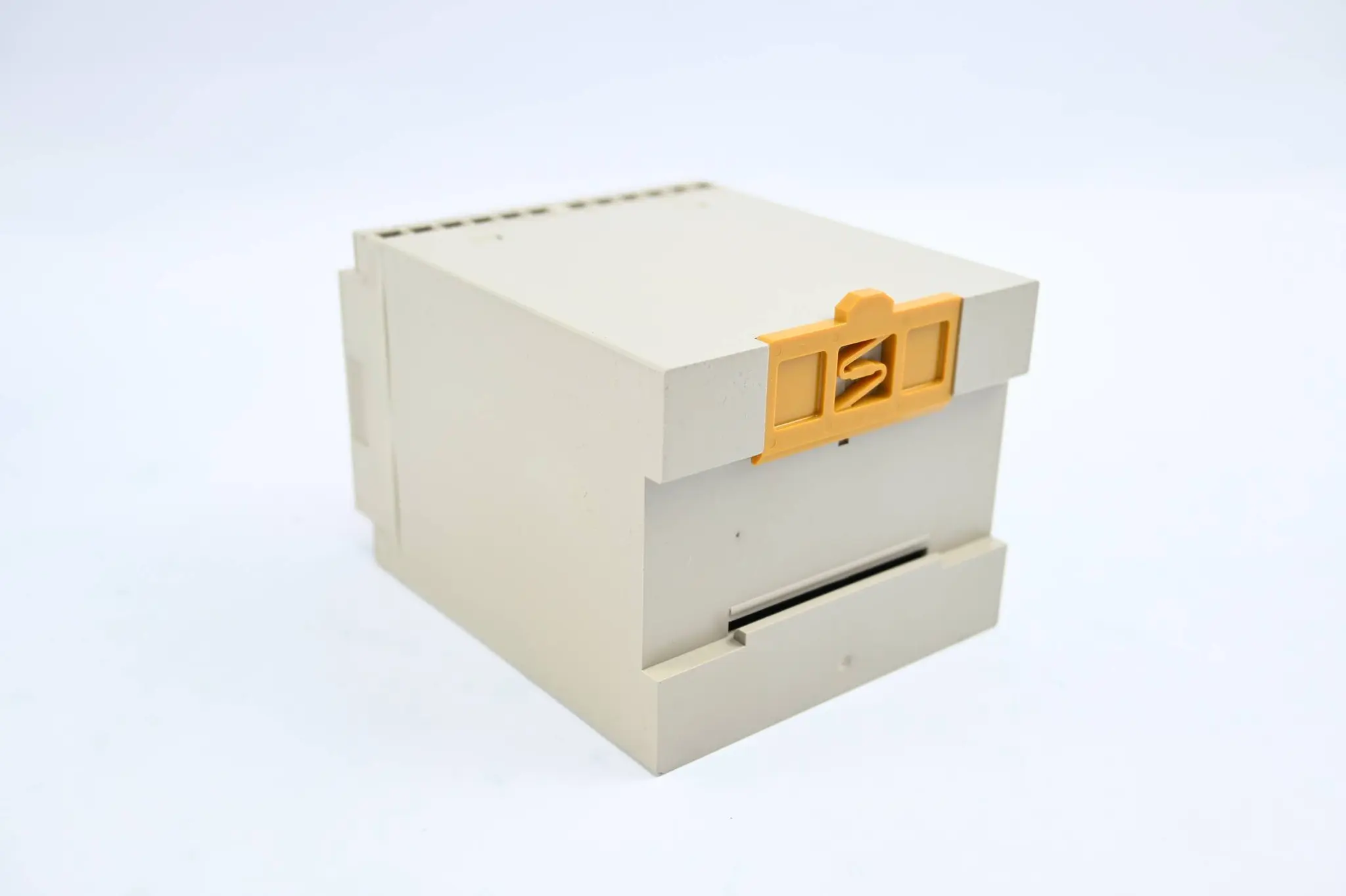 Produktfoto 1 von Omron Sicherheitsrelais 240 VAC ( G9S-501 )