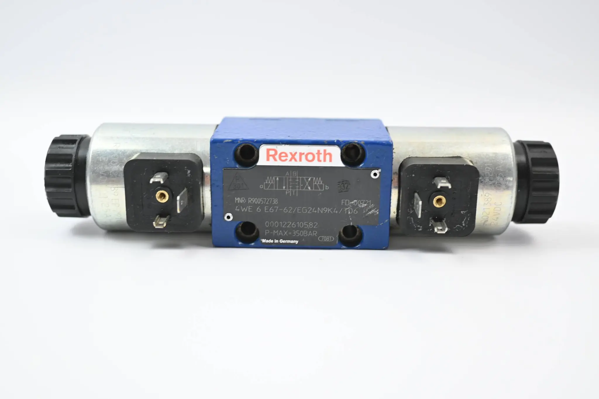 Produktfoto 1 von Rexroth Hydraulikventil 4WE 6 E67-62/EG24N9K4/T06 ( R900572738 )