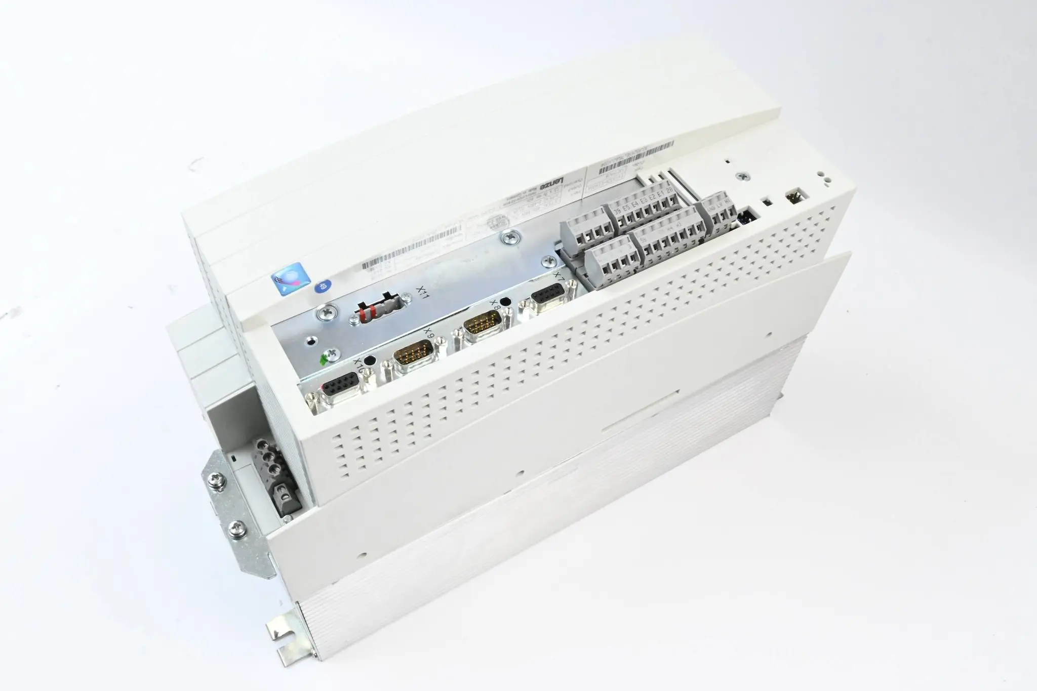 Produktfoto 1 von GENERALÜBERHOLT Lenze Frequenzumrichter EVS9326-ESV004 ( 13015908 )