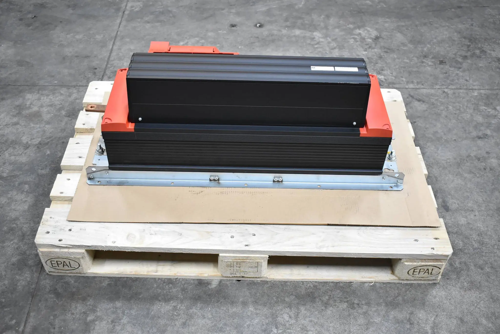 Produktfoto 1 von SEW Eurodrive Frequenzumrichter MDX61B0900-503-4-00 MDX60A0900-503-4-00