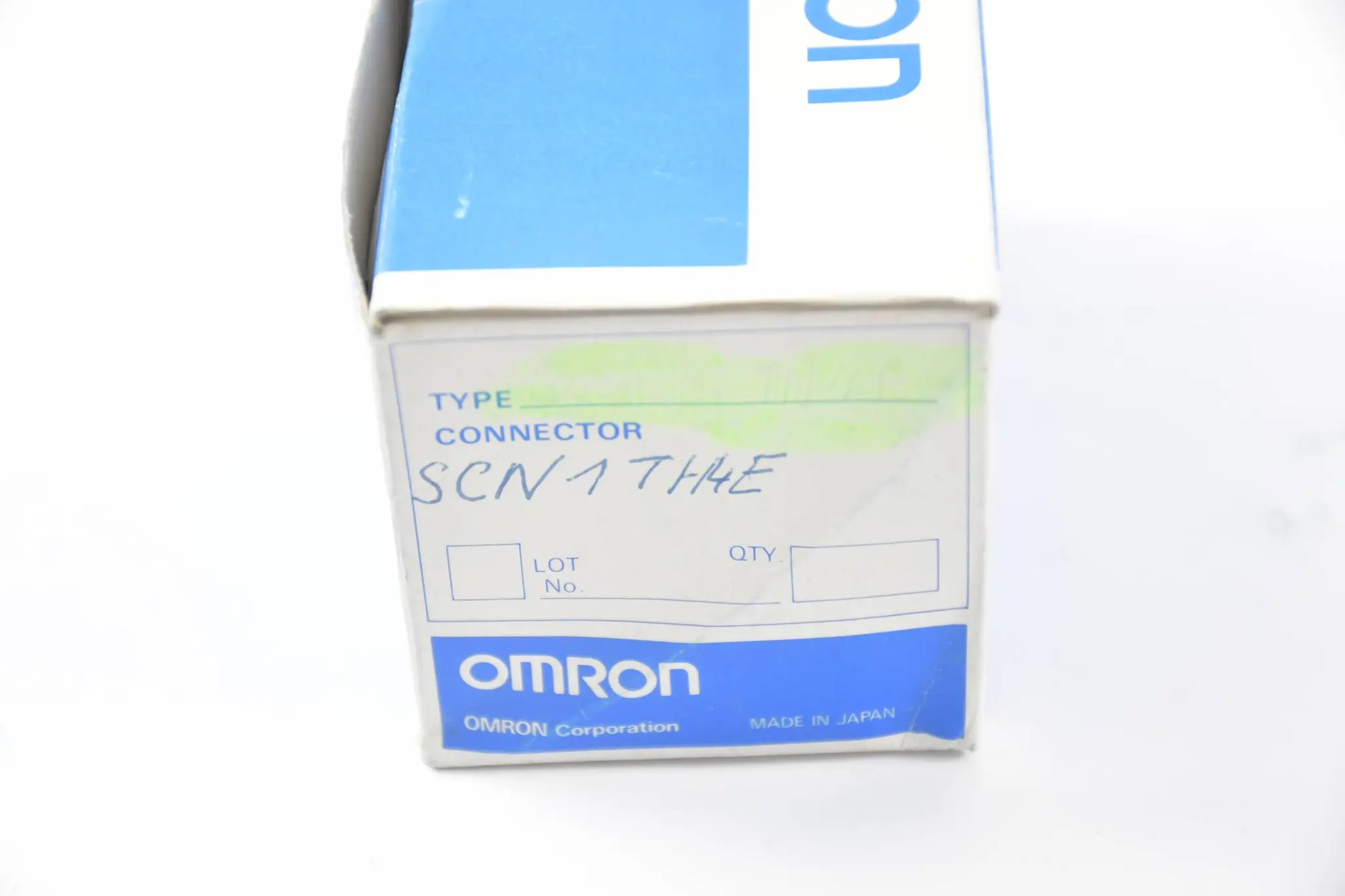 Omron Connector SCN1-TH4E