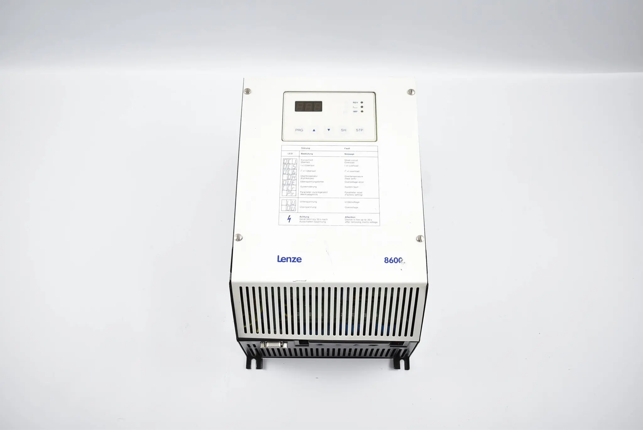 Produktfoto 1 von Lenze 8600 Frequenzumrichter 8602_E.2D.20 ( 345142 )