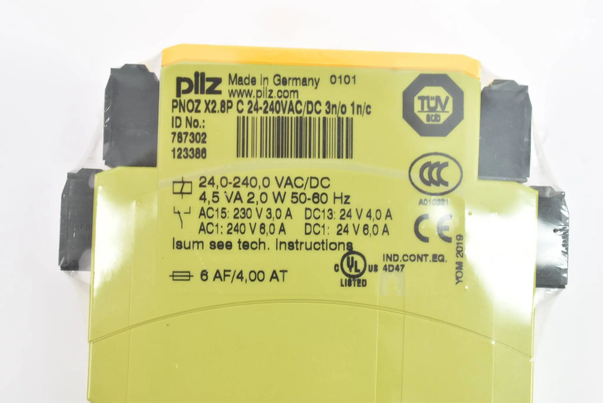 Produktfoto 1 von Pilz Sicherheitsschaltgerät PNOZ X2.8P C 24-240VAC/DC 3n/o 1n/c ( 787302 )