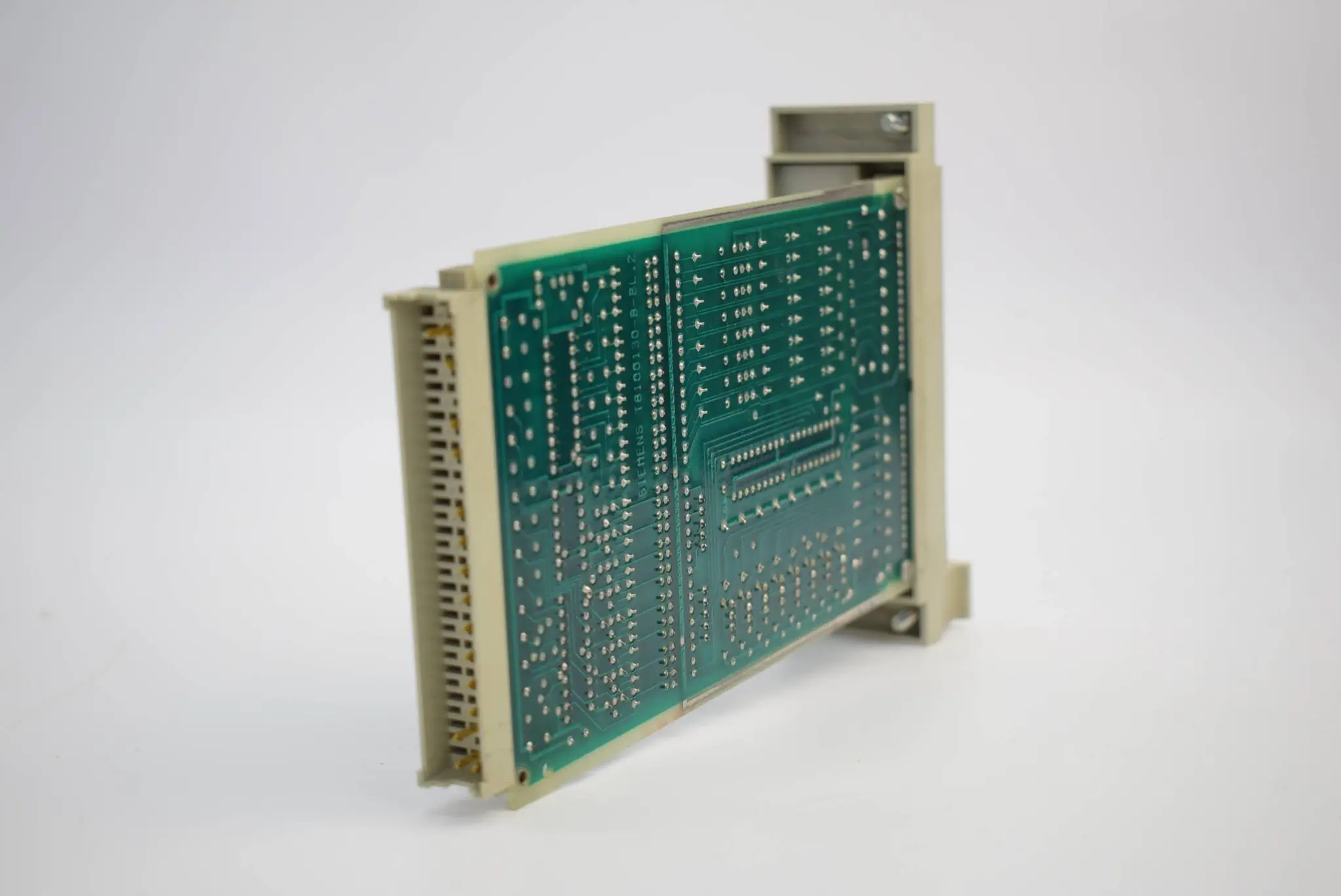 Produktfoto 1 von Siemens simatic S5 6ES5 487-3LA11 ( 6ES5487-3LA11 ) E3