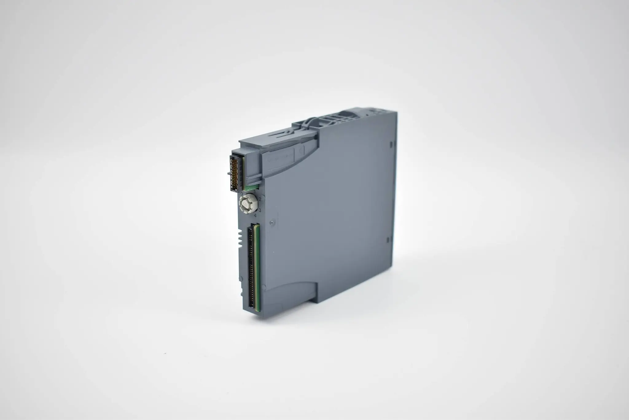Produktfoto 1 von Siemens simatic ET200SP HA analog 6DL1 135-6TF00-0PH1 ( 6DL1135-6TF00-0PH1 ) E3