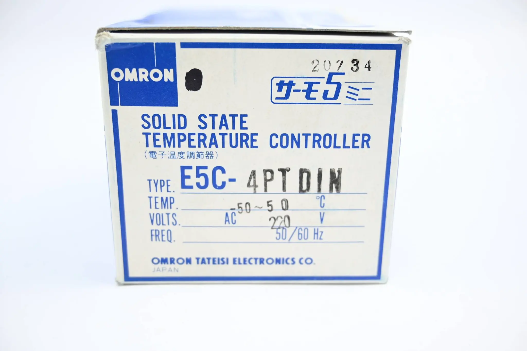 Produktfoto 1 von Omron Temperatur Controller -50/50°C 220 VAC ( E5C-4PTDIN )