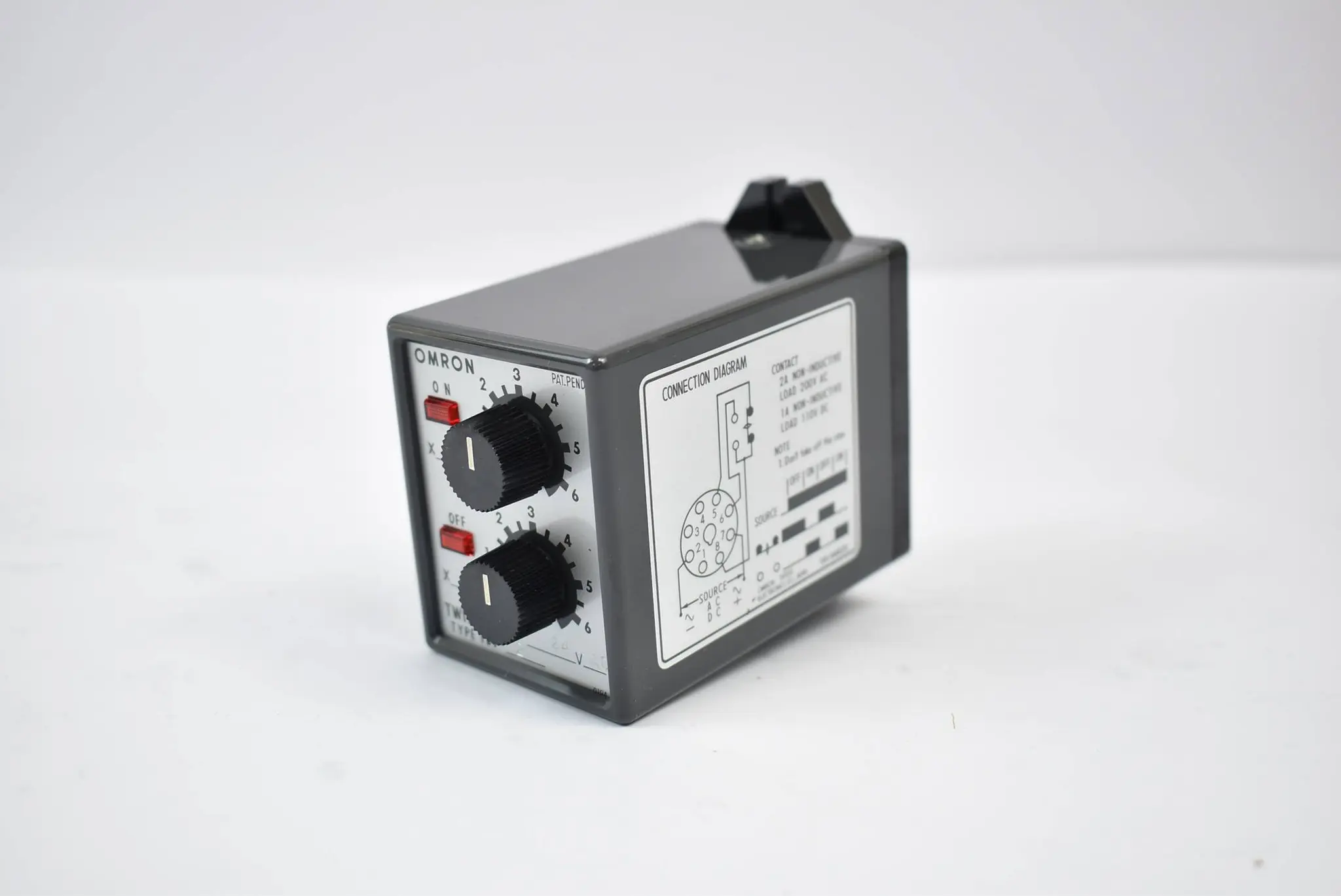 Produktfoto 1 von Omron Twin Timer TDV-2 on 6s off 60s 24VAC