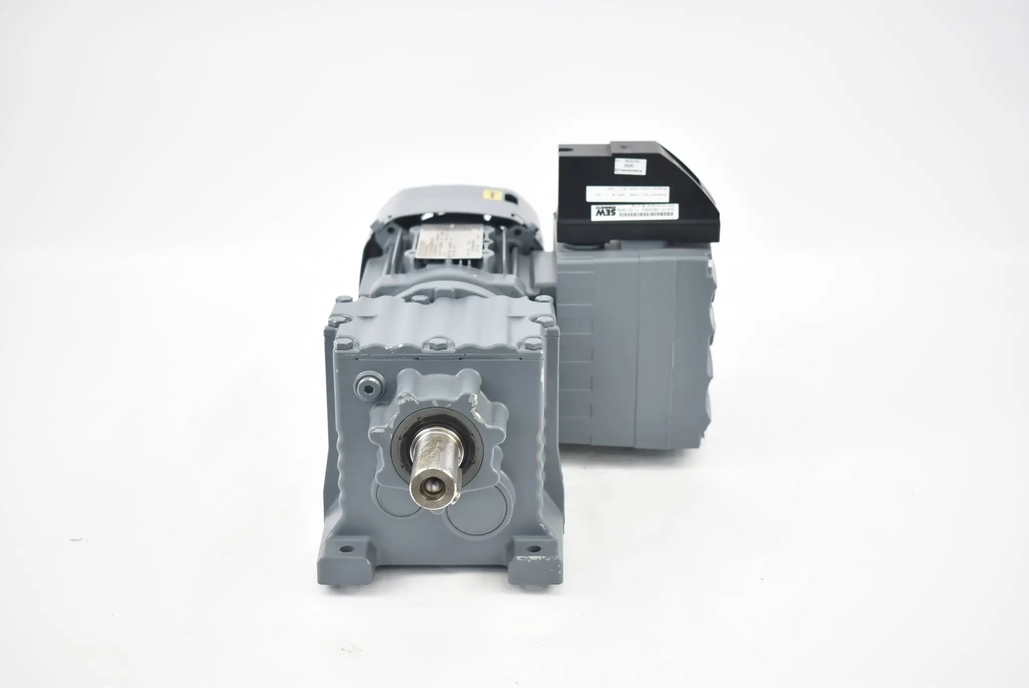 Produktfoto 1 von SEW Eurodrive Getriebemotor R27 DRS71S4BE05HR/MM03/MO + MM03D-503-00 + MLU110