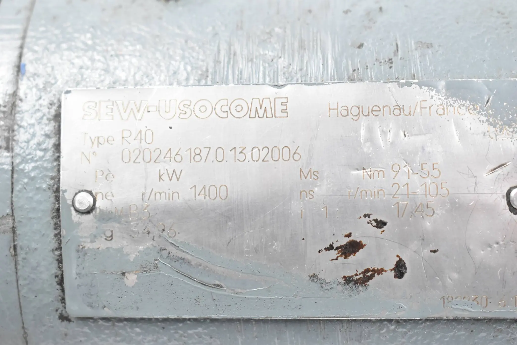 Produktfoto 1 von SEW Usocome R40 D14EF DT80N4  3~ Getriebemotor inkl. Getriebe R40