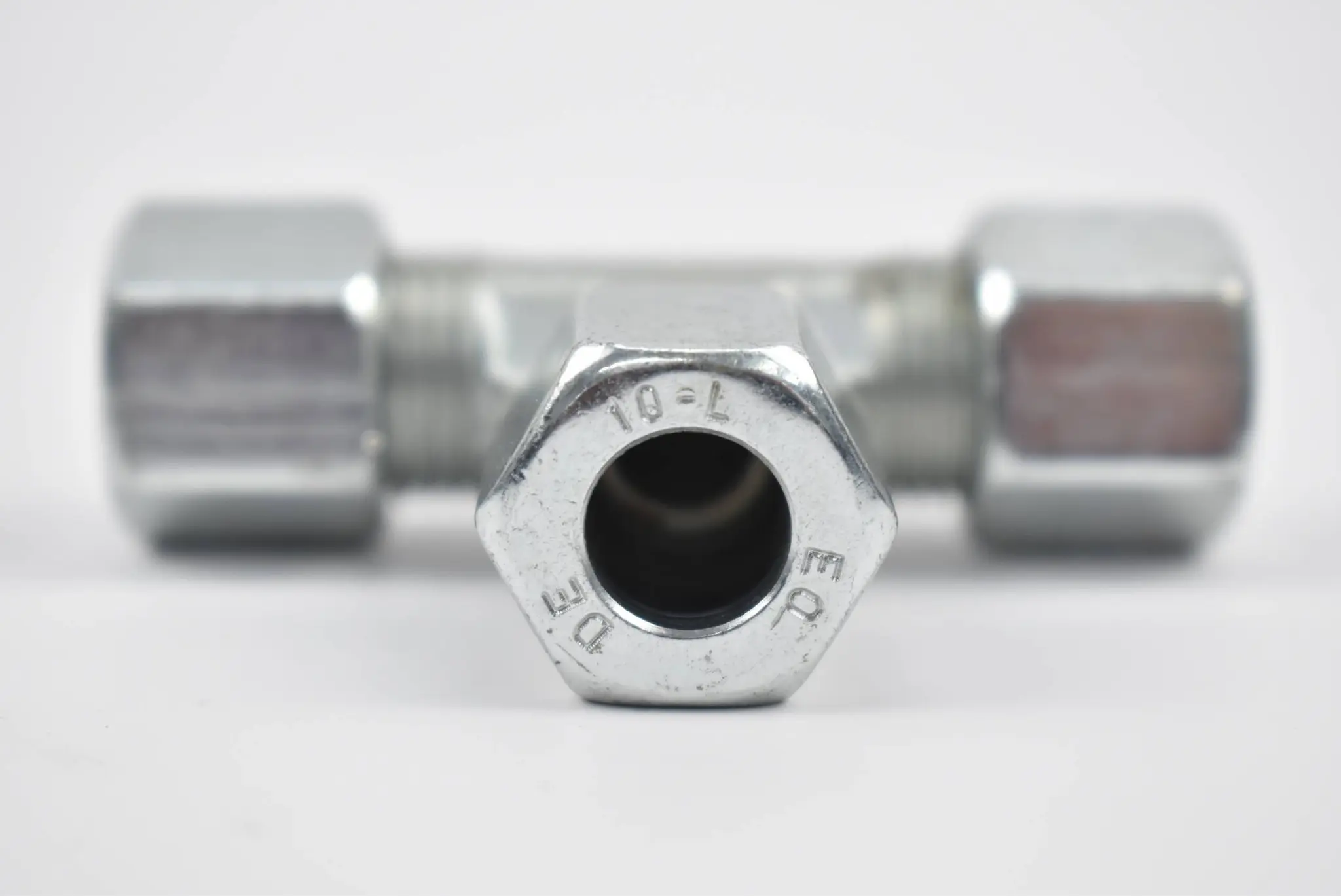 Produktfoto 1 von T-Verschraubung P-TV 10L ( P-TV10L ) VE 5 Stück