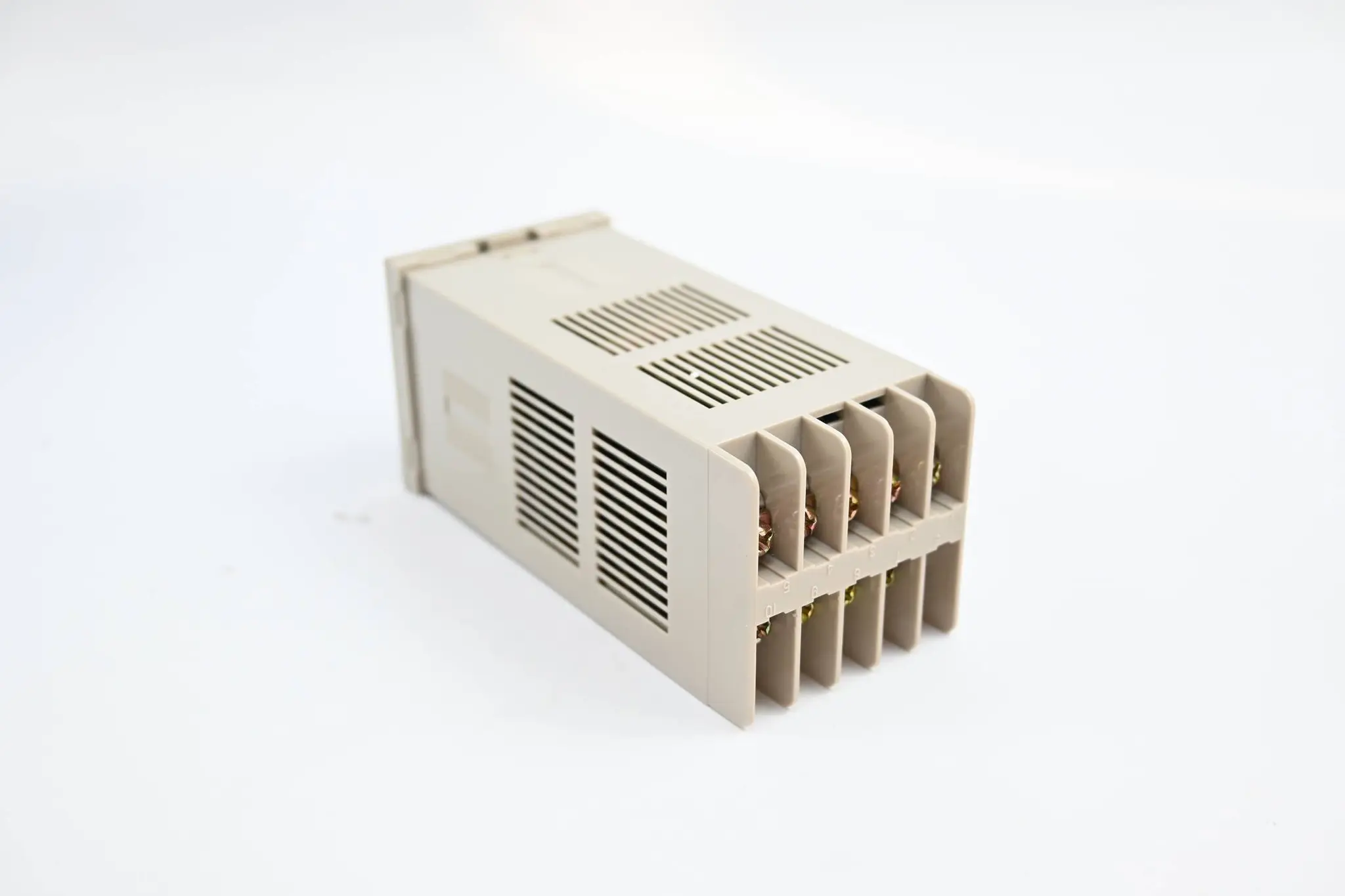Produktfoto 1 von Omron Temperatur Controller Multi Range 100-240 VAC ( E5CS-Q1PX-523 )