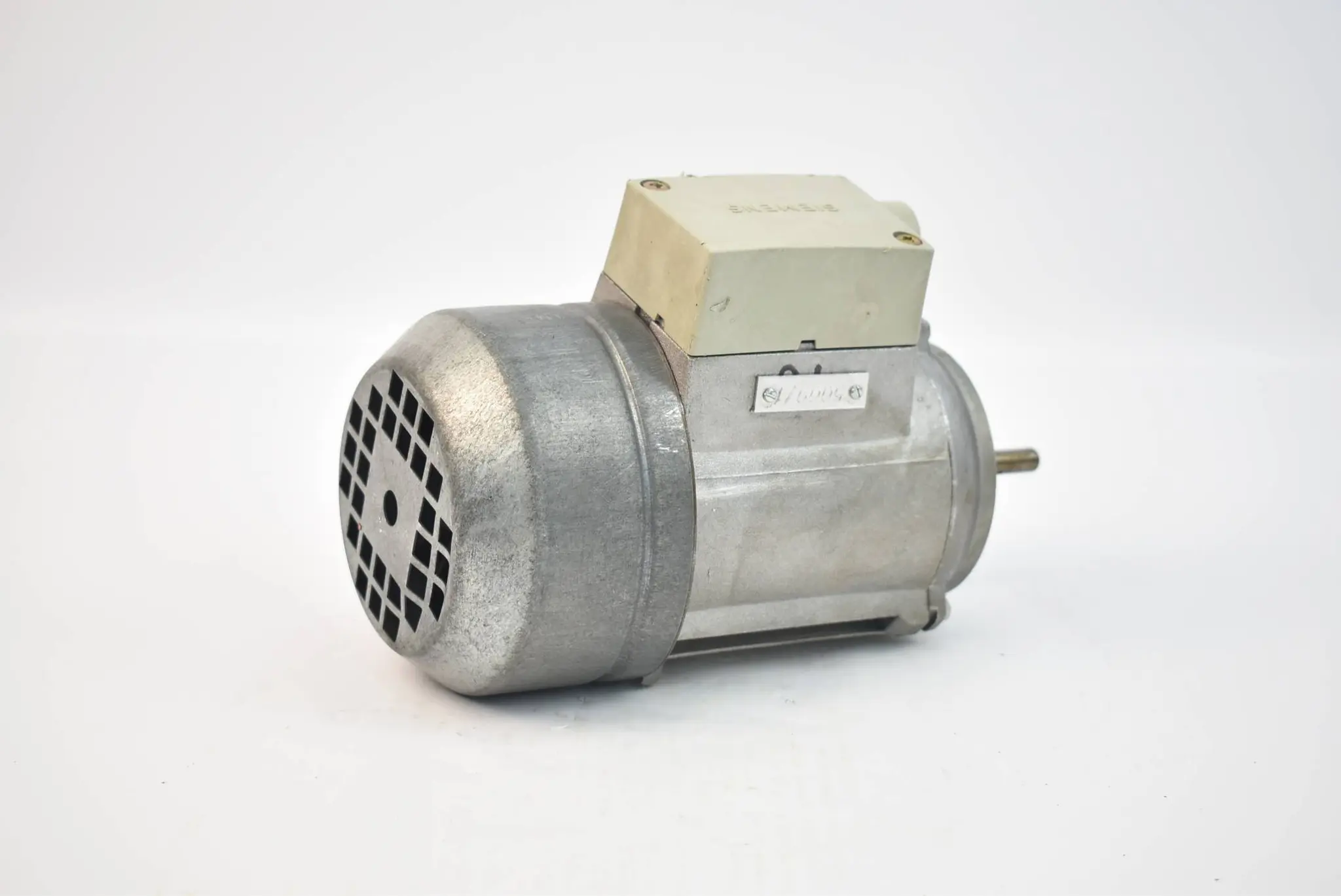 Produktfoto 1 von Siemens 3-Phasen-Motor 1LA3053-4AB99-Z ( 0,09kW 1355-1635r/min. 50-60Hz )