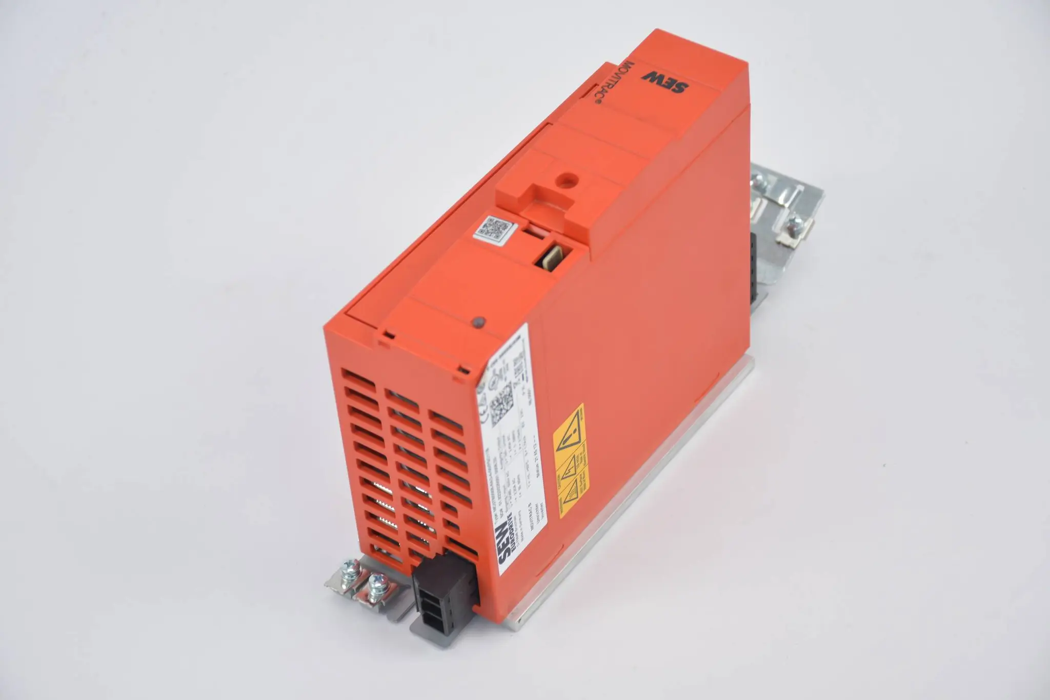 Produktfoto 1 von SEW Eurodrive Movitrac B Umrichter MC07B0008-5A3-4-00
