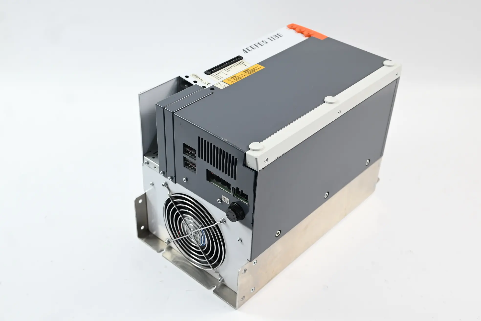 Produktfoto 1 von B&R automation ACOPOS Servoverstärker 400-480V 19A 9kW 8V1180.001-2 Rev. M0