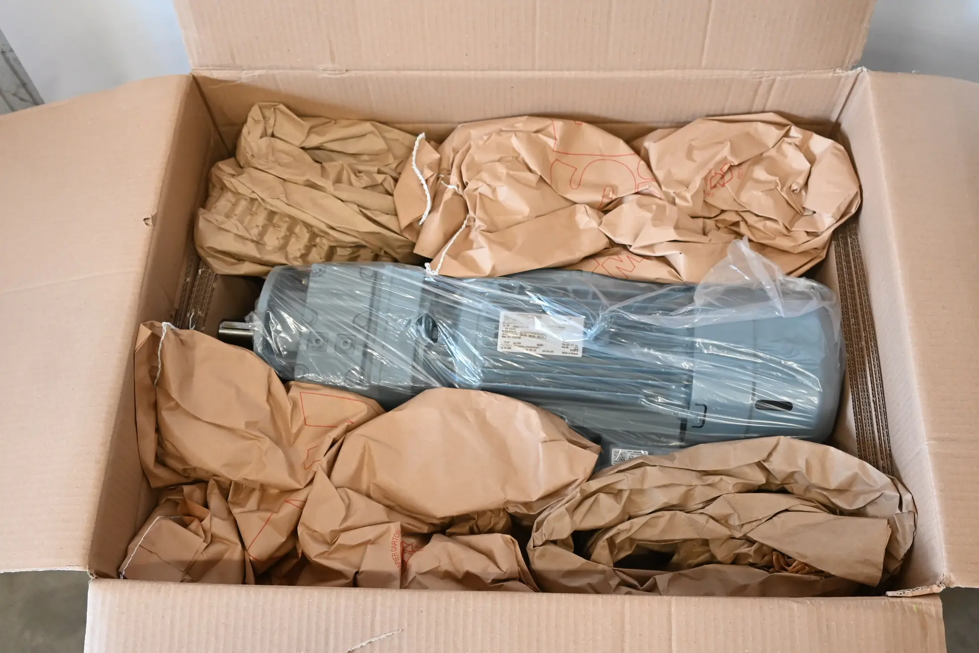 Produktfoto 1 von SEW-Eurodrive Getriebemotor RF47 DRN100LM4/BE5/Z ( RF47DRN100LM4/BE5/Z )