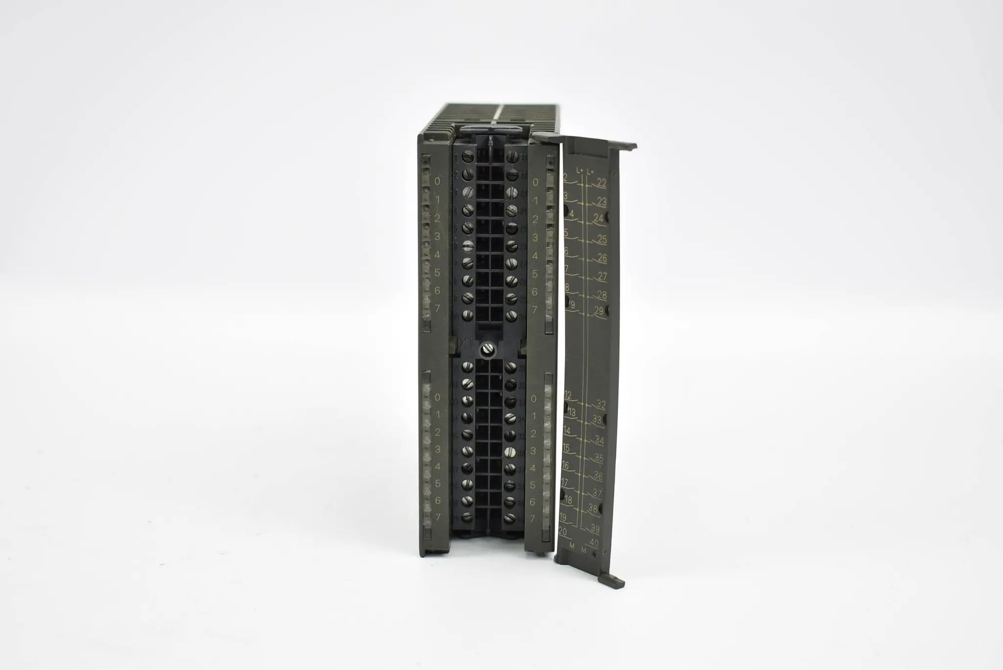 Produktfoto 1 von Siemens simatic S7-300 SM321 6ES7 321-1BL00-0AA0 ( 6ES7321-1BL00-0AA0 )