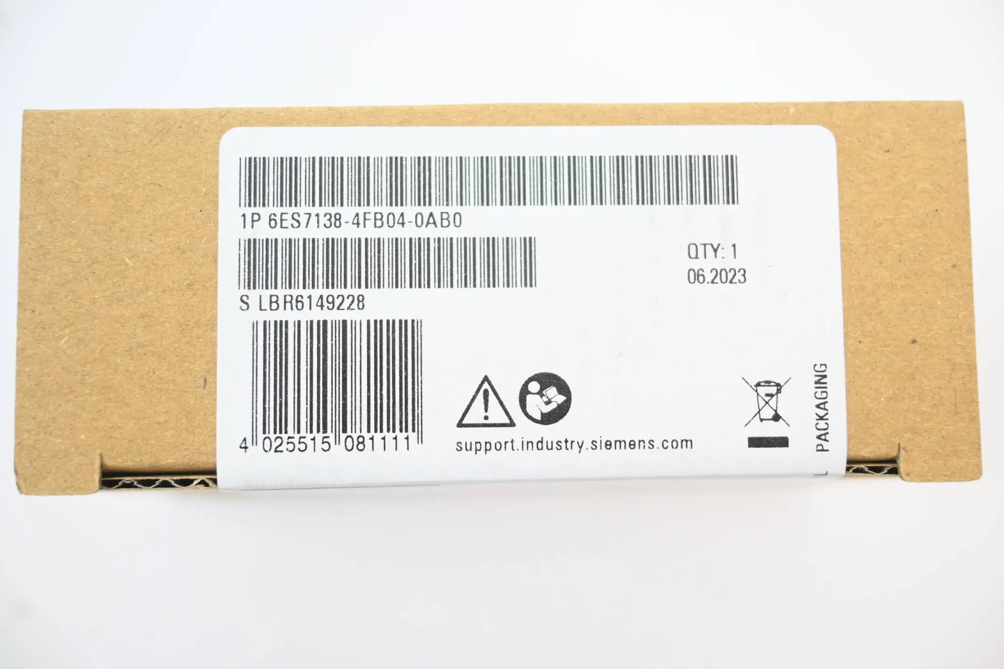 Produktfoto 1 von Siemens Simatic Elektronikmod. 4 F-DO 6ES7138-4FB04-0AB0 ( 6ES7 138-4FB04-0AB0 )