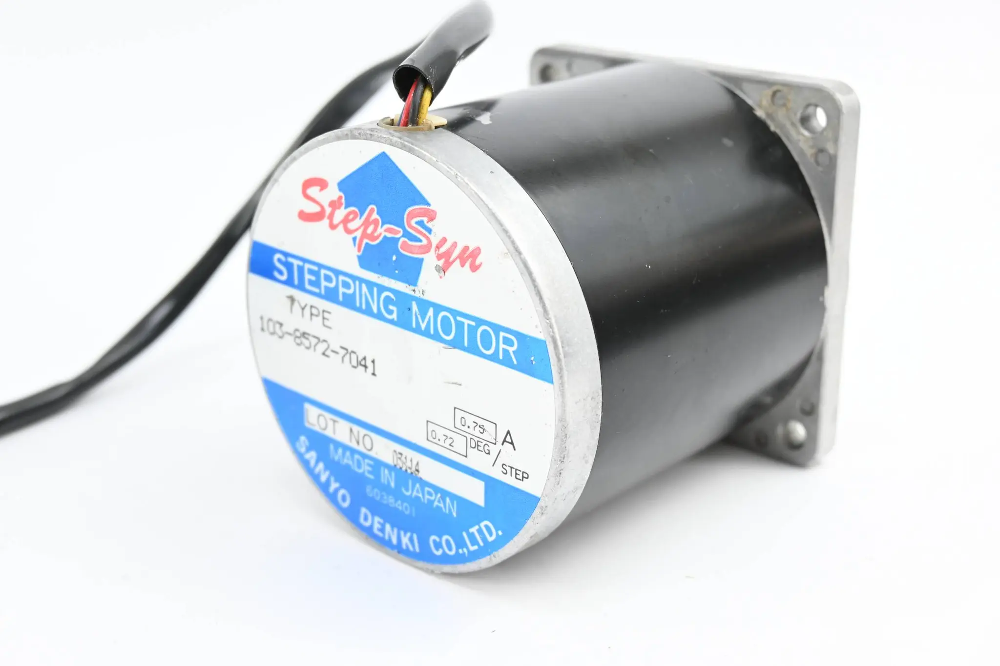 Sanyo Denki Step-Syn Schrittmotor 103-8572-7041