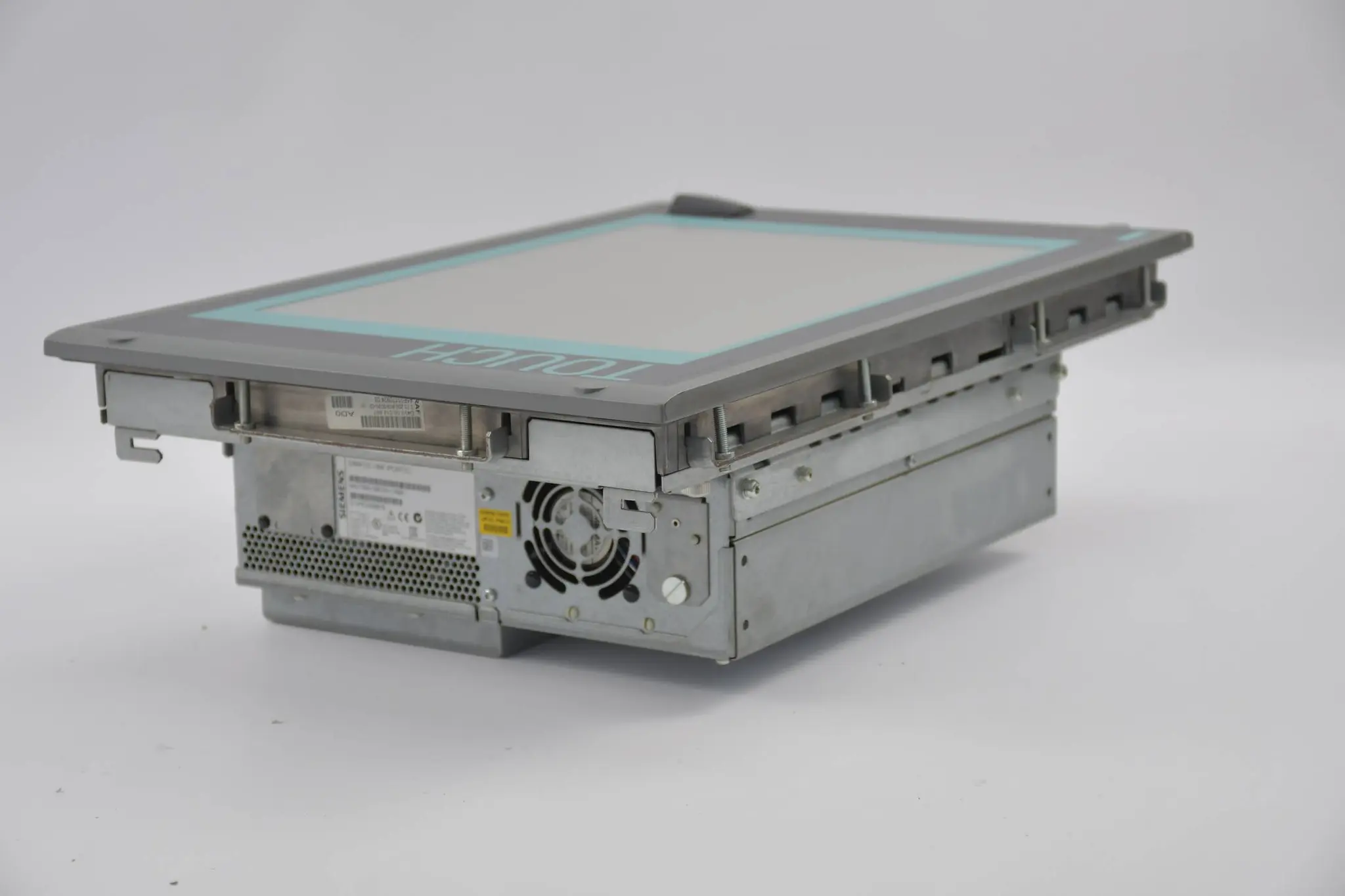 Produktfoto 1 von Siemens Simatic HMI IPC677C 6AV7892-0BG30-1AB0 / 6AV7 892-0BG30-1AB0 + Panel AD