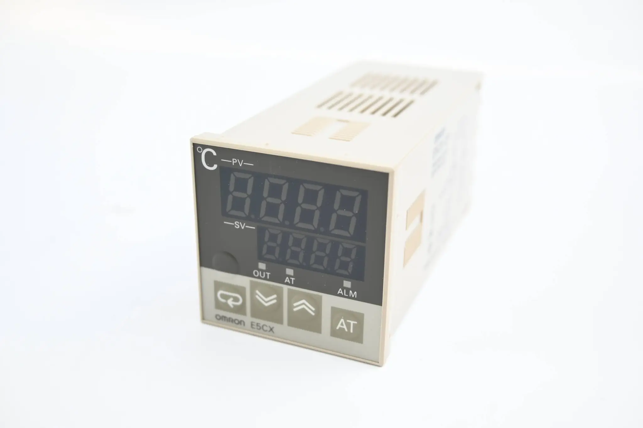 Produktfoto 1 von Omron Temperatur Controller Multi Range 100-240 VAC ( E5CX-QP )