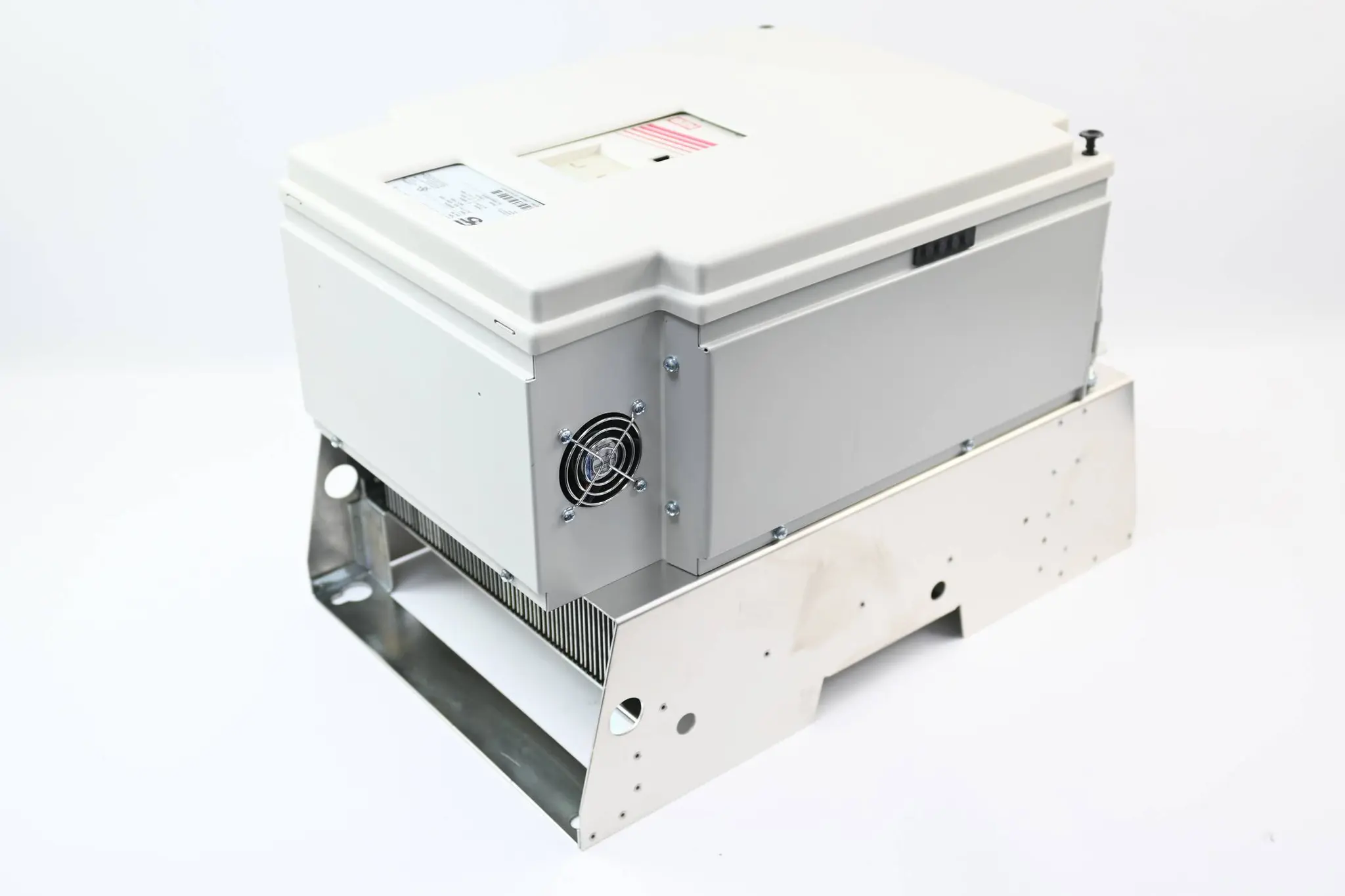 Produktfoto 1 von KEB F5 Combivert 24F5L1R-940A ( 90 kW )