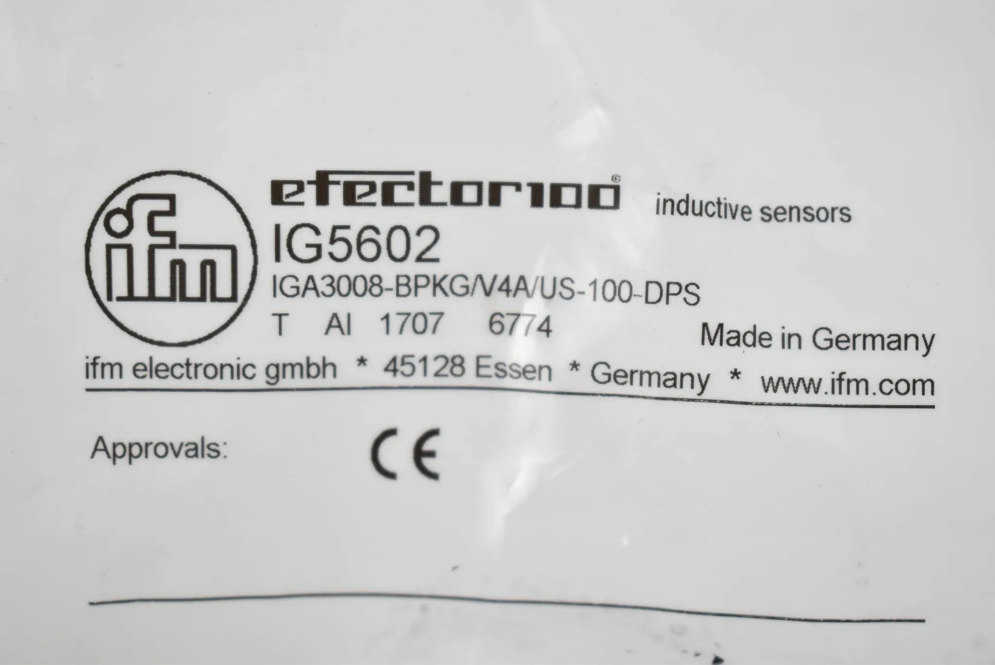 Produktfoto 1 von ifm efector100 induktiver Sensor IG5602 (  IGA3008-BPKG/V4A/US-100-DPS )