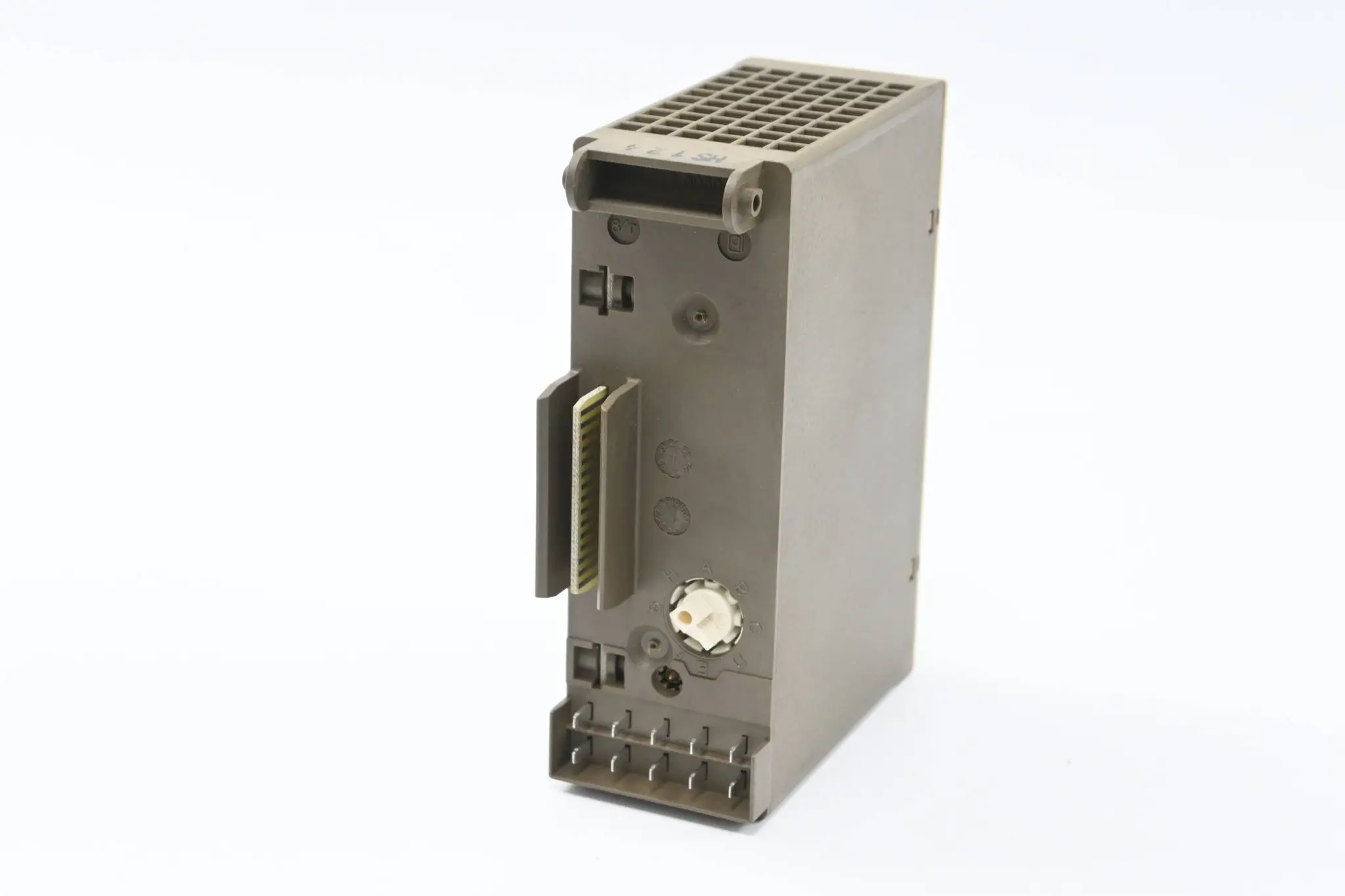 Produktfoto 1 von Siemens Simatic S5 Analog Input 6ES5464-8MF11 ( 6ES5 464-8MF11 )