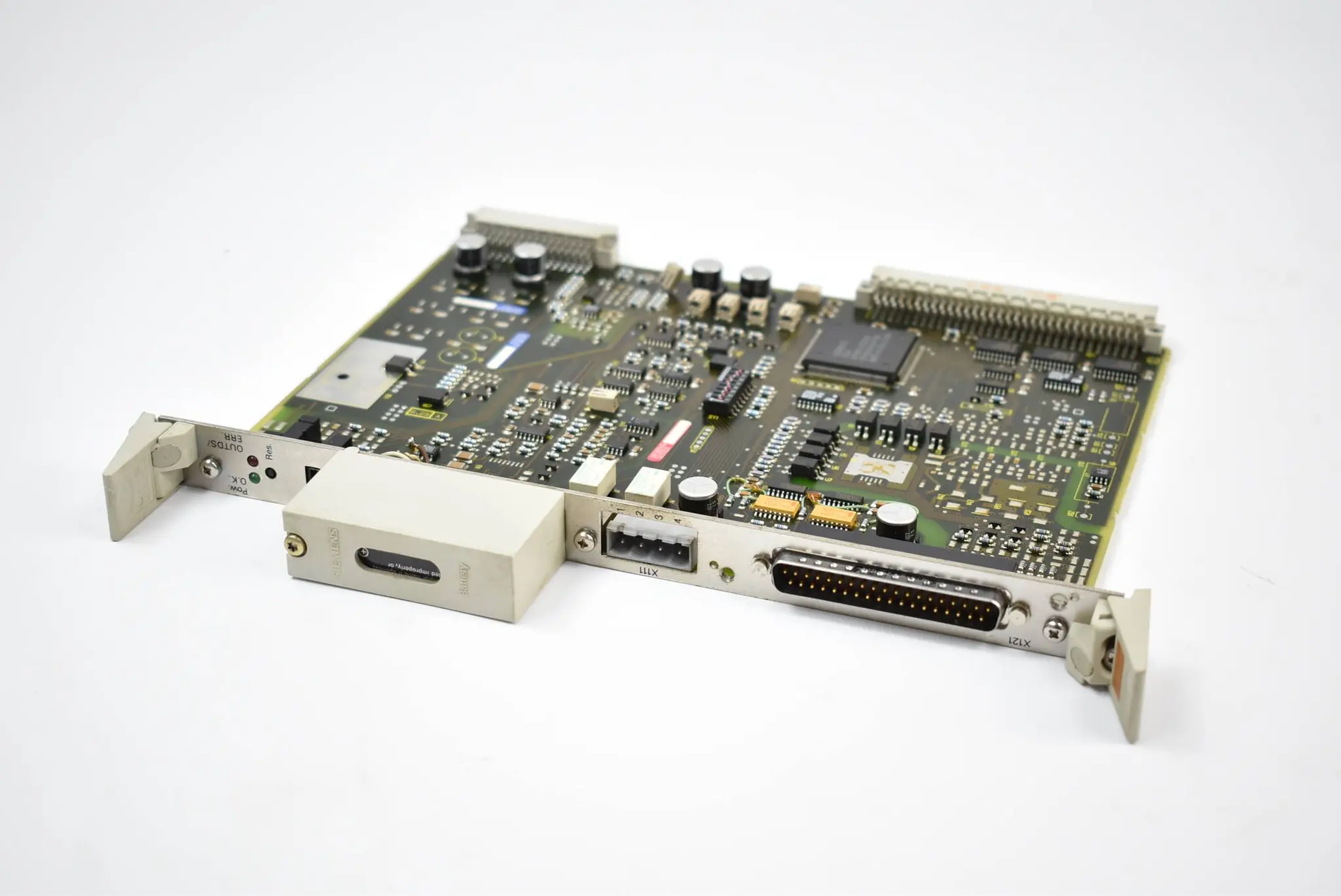 Produktfoto 1 von Siemens Sinumerik 840C/840CE 6FC5114-0AA02-0AA0 ( 6FC5 114-0AA02-0AA0 )