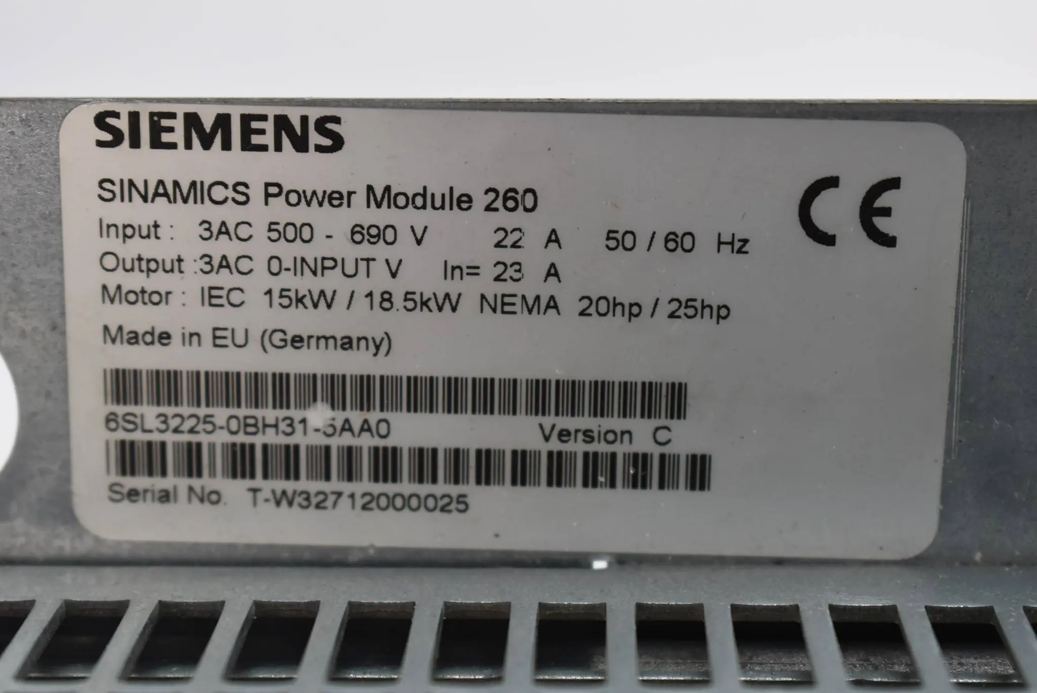 Produktfoto 1 von Siemens sinamics Power Module 260 6SL3225-0BH31-5AA0 ( 6SL3 225-0BH31-5AA0 )