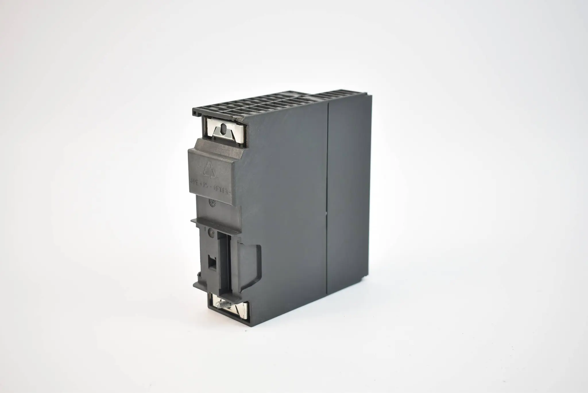 Produktfoto 1 von Siemens Simatic S7-300 6ES7340-1AH02-0AE0 ( 6ES7 340-1AH02-0AE0 )