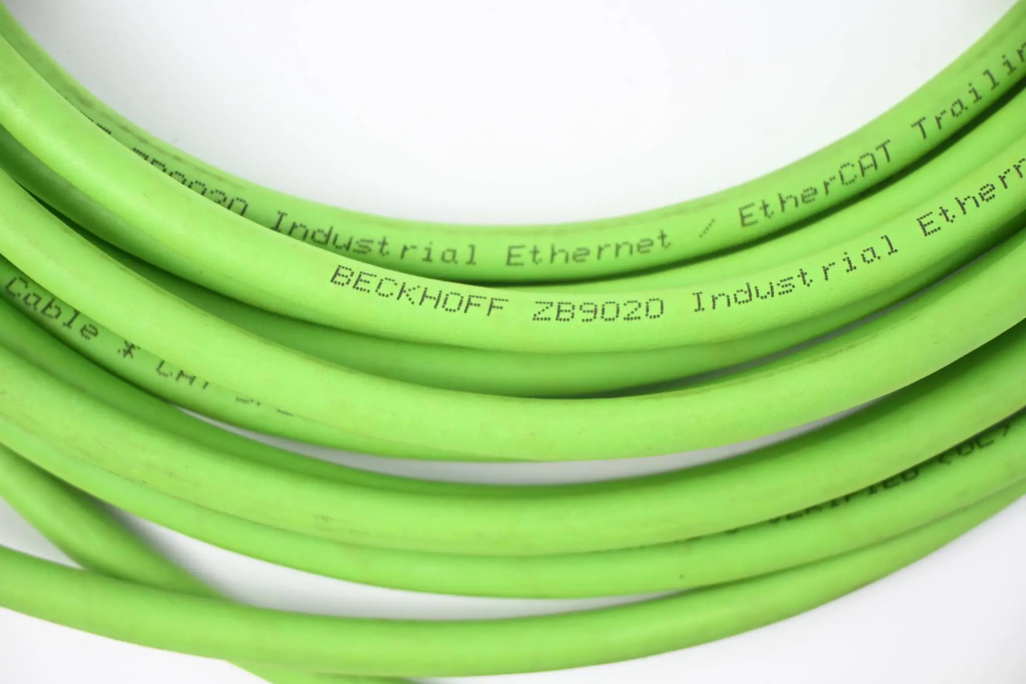 Produktfoto 1 von Beckhoff Industrial-Ethernet- / EtherCAT-Leitung ZB9020 ( 6,0m )