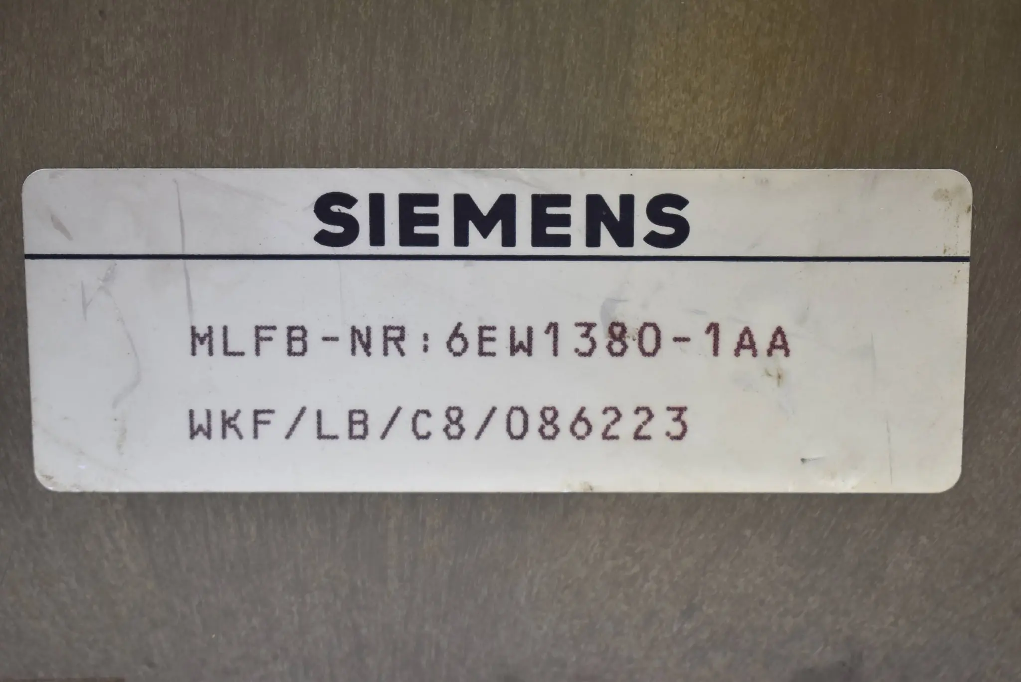 Produktfoto 1 von Siemens Stromversorgung Lastnetzgerät 6EW1 380-1AA ( 6EW1380-1AA ) 24VDC 4A