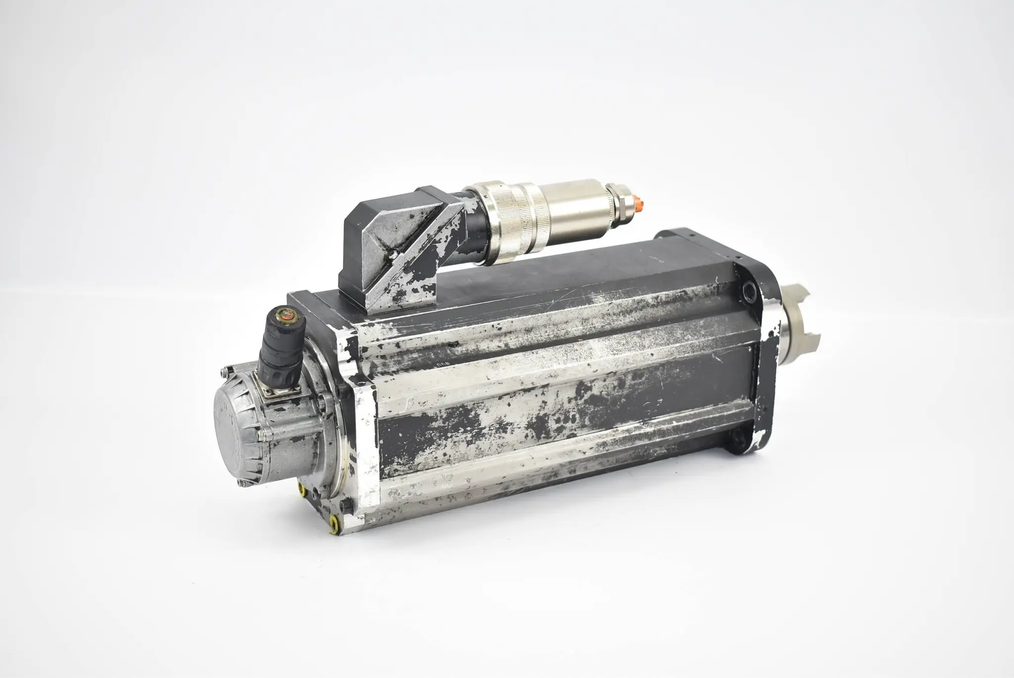 Produktfoto 1 von Indramat 3~ Servomotor MHD093C-058-PG0-AN ( R911283054 ) inkl. GS28CK0327
