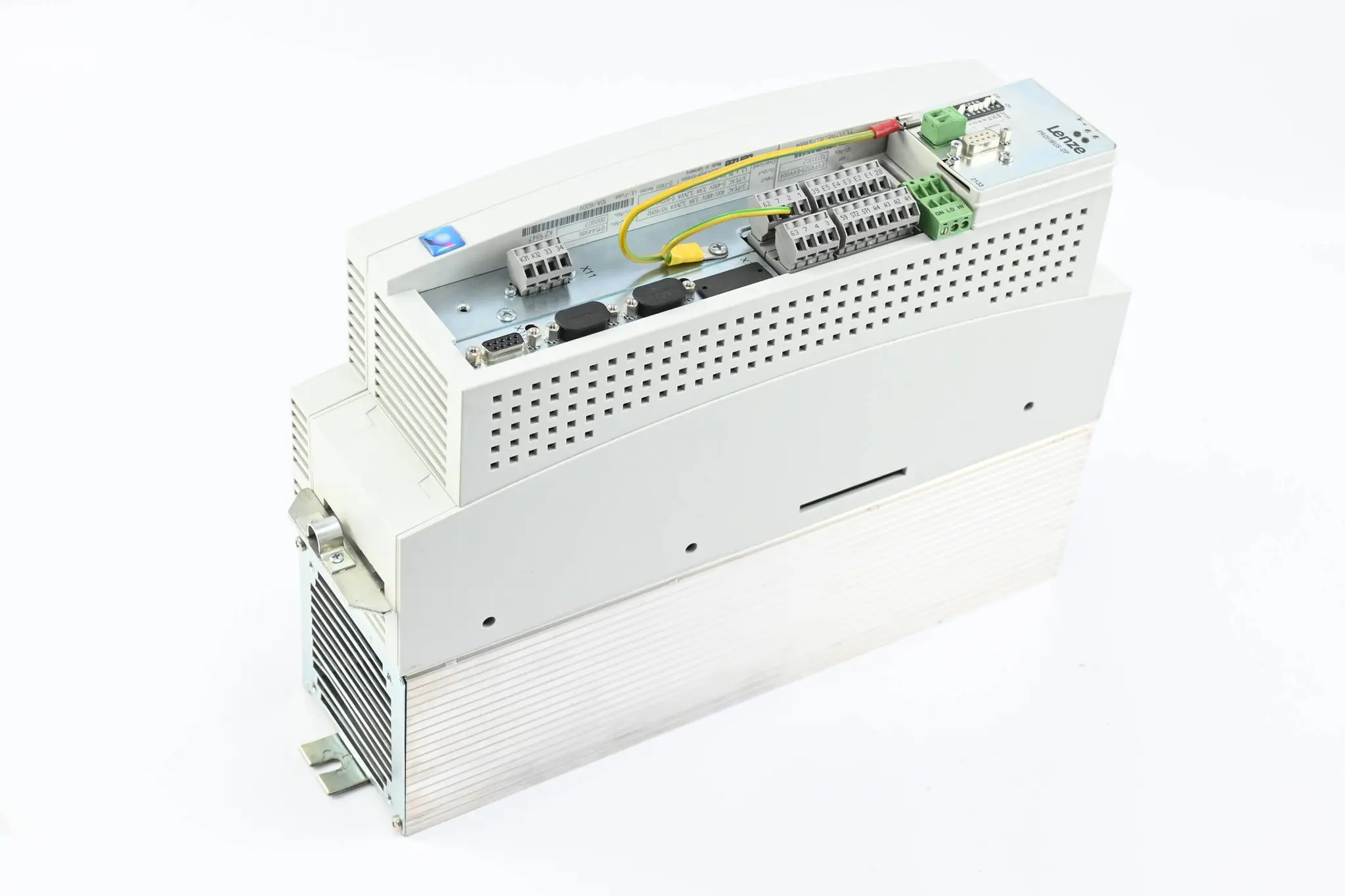 Produktfoto 1 von Lenze Frequenzumrichter EVF9323-EVV004 ( 13131302 ) inkl. Profibus EMF2133IB