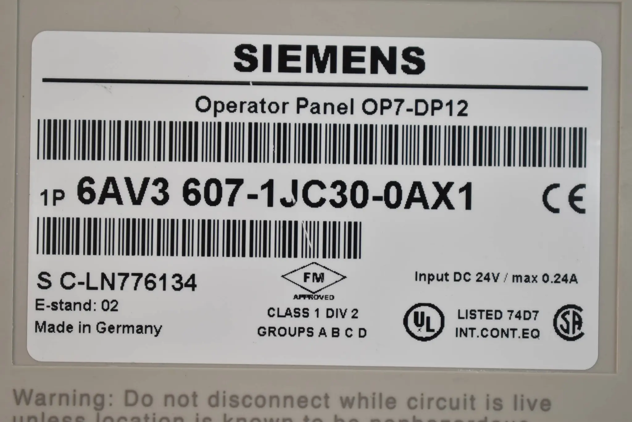 Produktfoto 1 von Siemens Backcover OP7-DP12 6AV3 607-1JC30-0AX1 ( 6AV3607-1JC30-0AX1 ) Zustand B