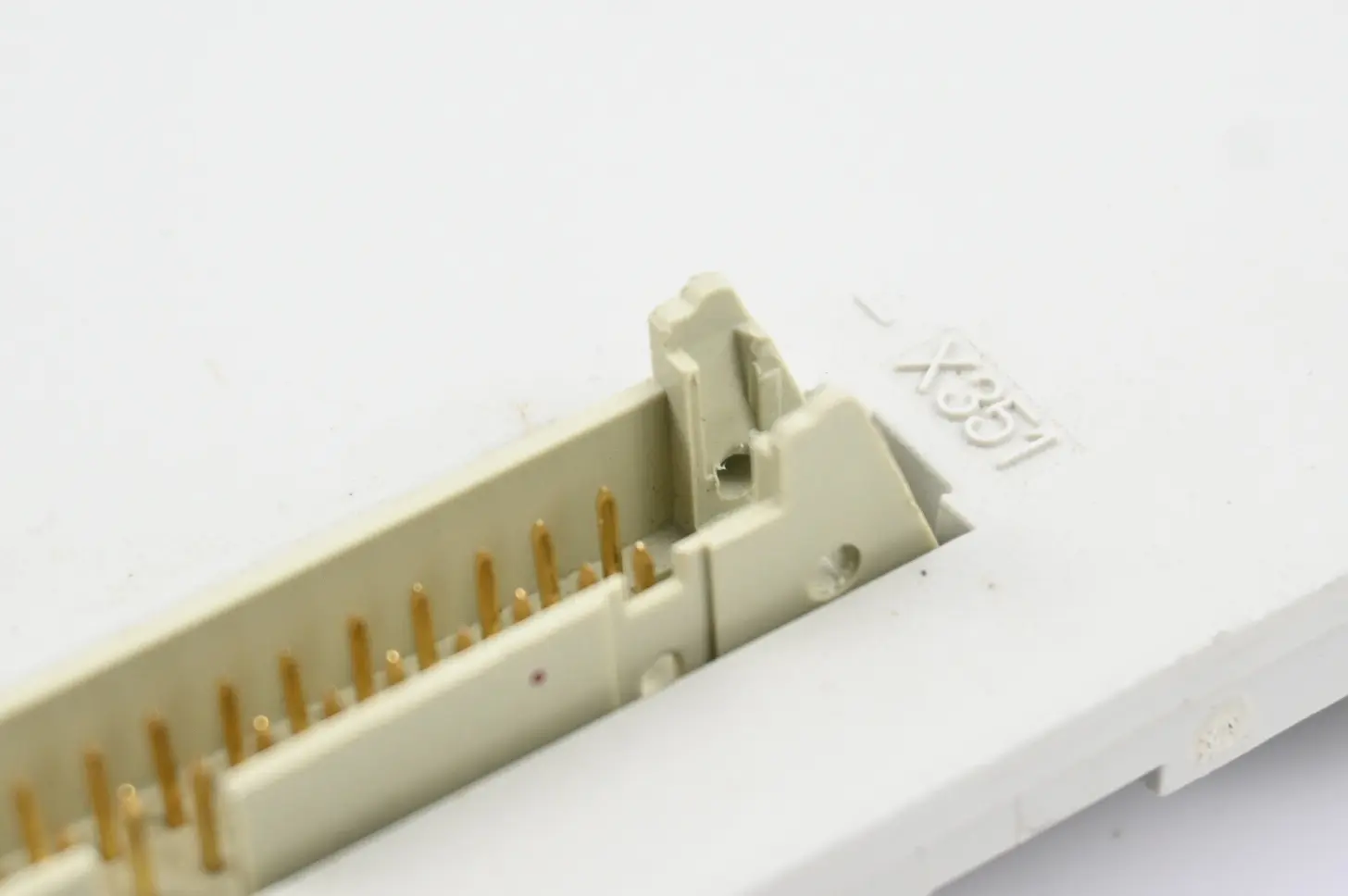 Produktfoto 1 von Siemens Frontcover für Simodrive 611 ( 6SN1145-1BA02-0CA1 )