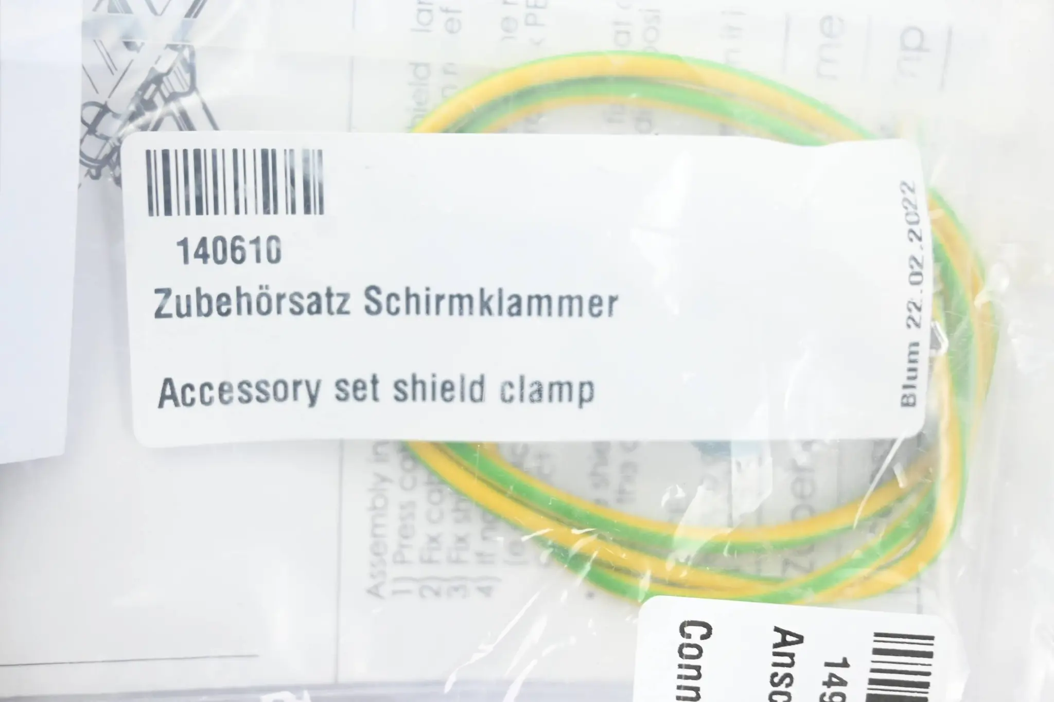 Produktfoto 1 von Blum Anschlusskabel Laser 10/3m PUR ( 149589 ) inkl. Zubehörsatz Schirmklammer
