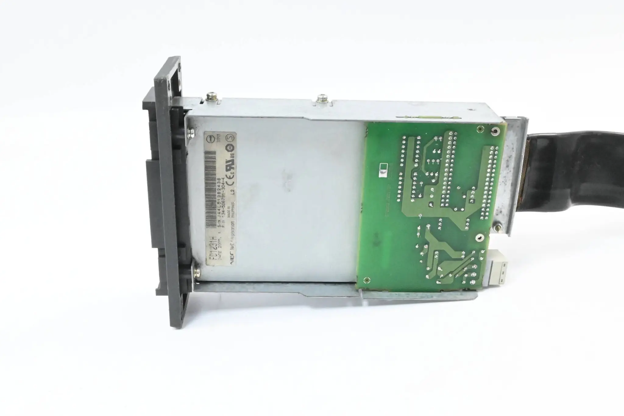 Produktfoto 1 von Siemens Sinumerik Einbau-Diskettengerät 6FC5235-0AA05-0AA1 / 6FC5 235-0AA05-0AA1