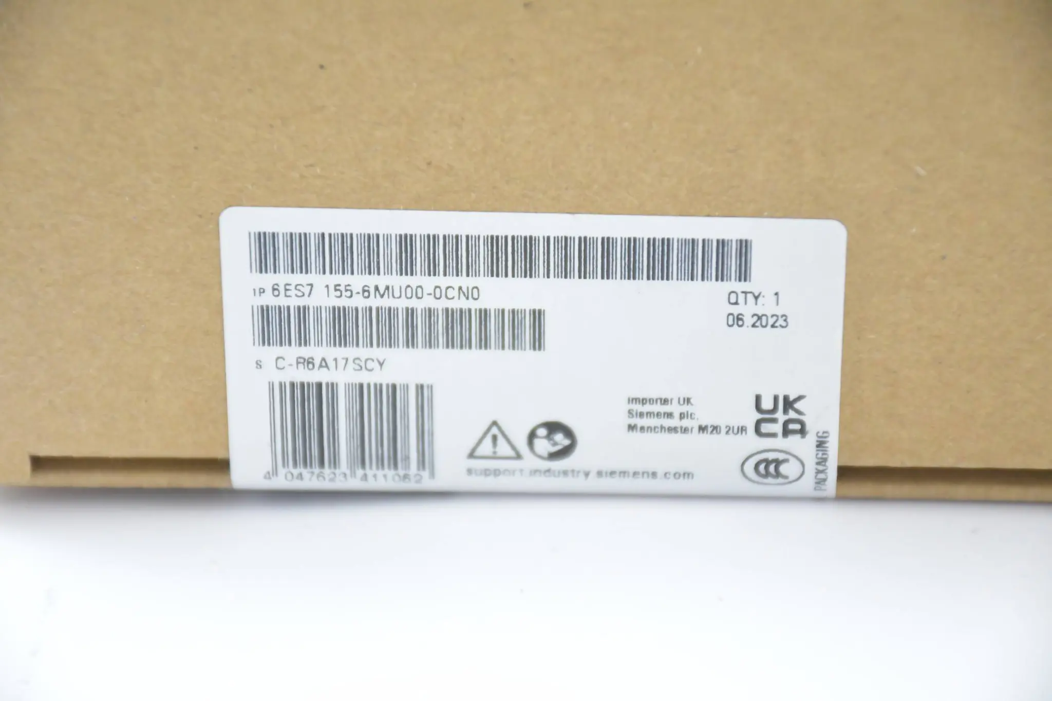 Produktfoto 1 von Siemens Simatic ET 200SP IM155-6MF HF 6ES7155-6MU00-0CN0 ( 6ES7 155-6MU00-0CN0 )