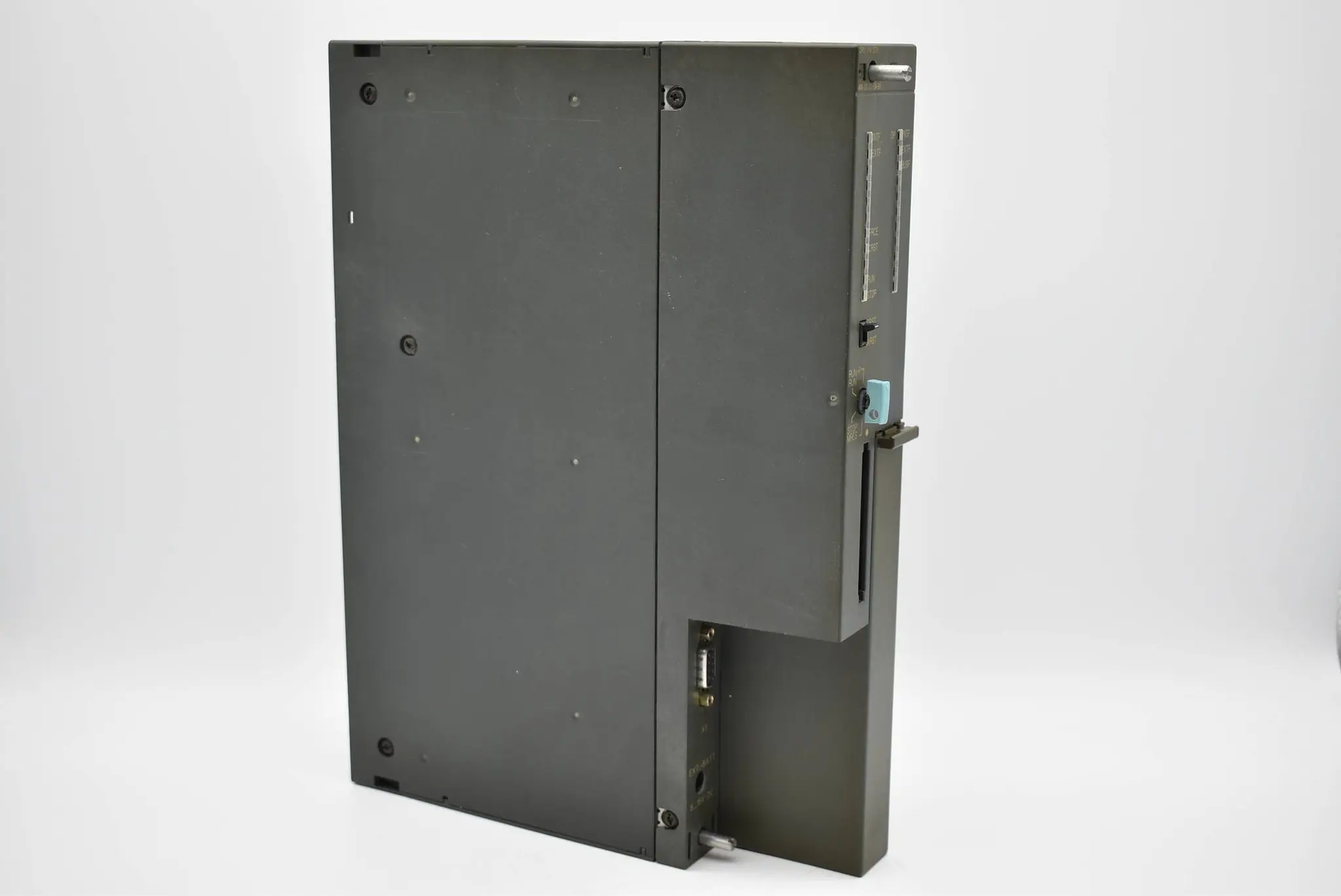 Produktfoto 1 von Siemens simatic S7-400 6ES7 414-2XJ00-0AB0 ( 6ES7414-2XJ00-0AB0 ) E.4