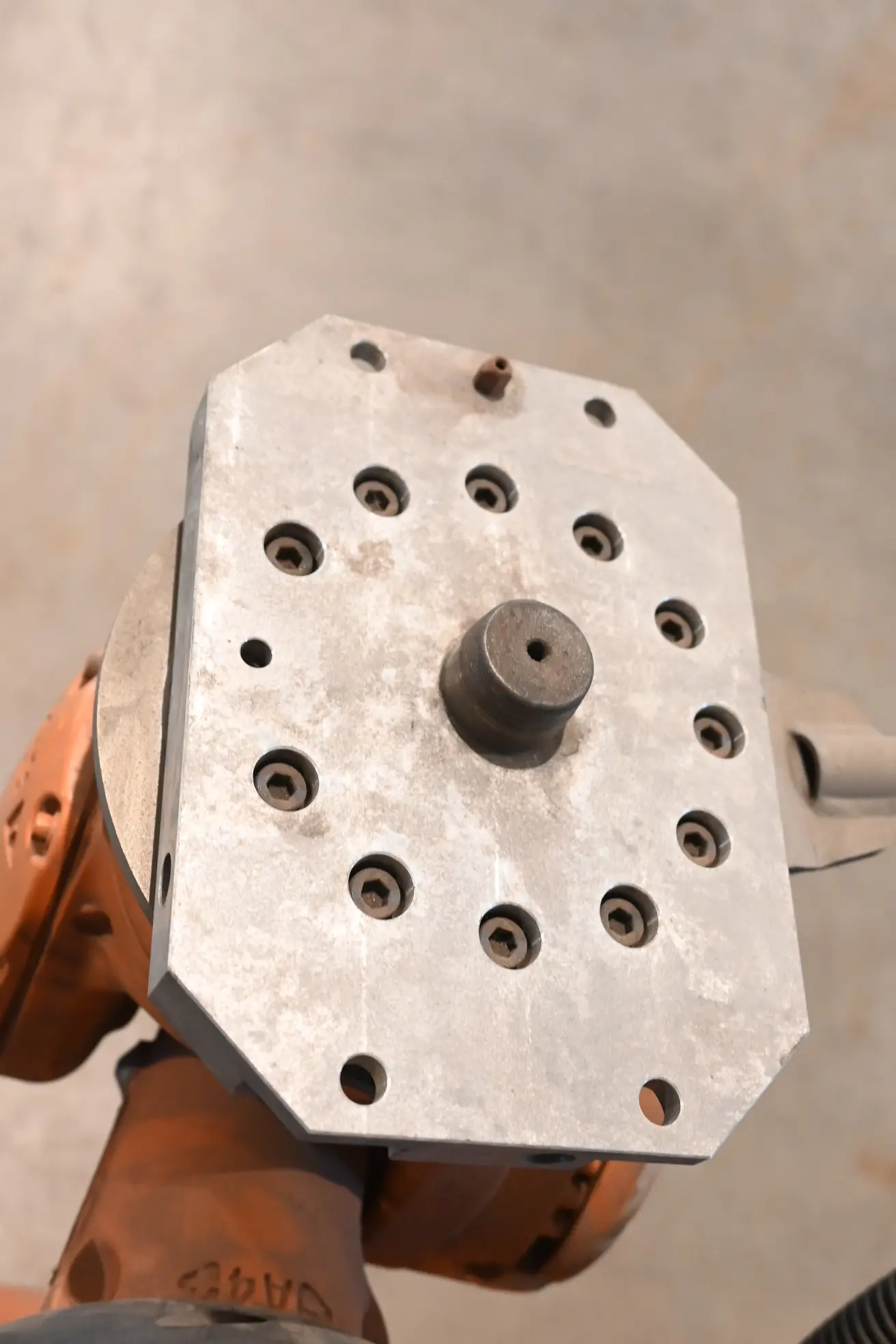 Produktfoto 1 von Kuka Industrieroboter KR210 R3100 Ultra ( 10015266 ) + KRC4 ( 11013095 )