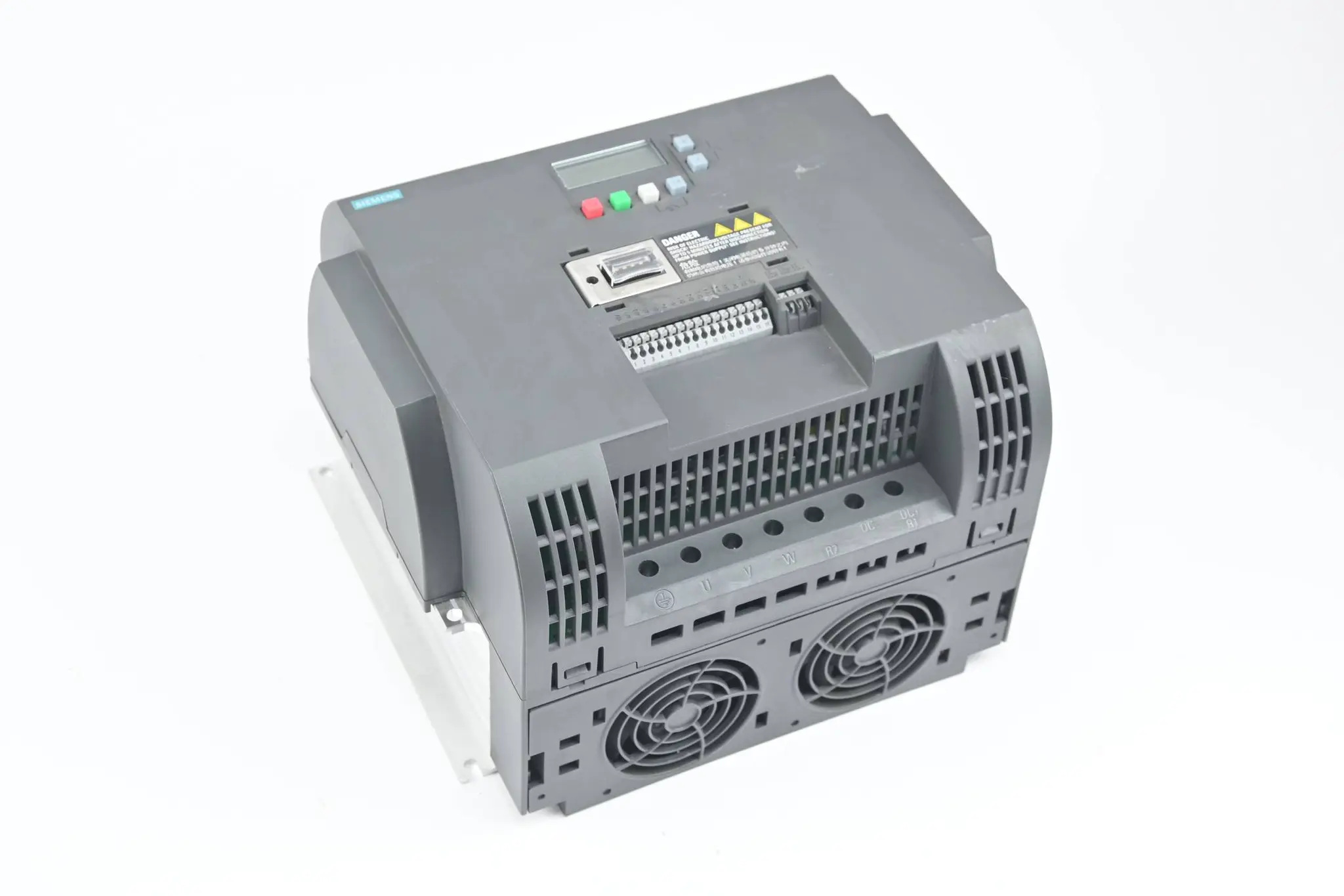 Produktfoto 1 von Siemens Sinamics V20 6SL3210-5BE31-5UV0 ( 6SL3 210-5BE31-5UV0 ) Ver. 11