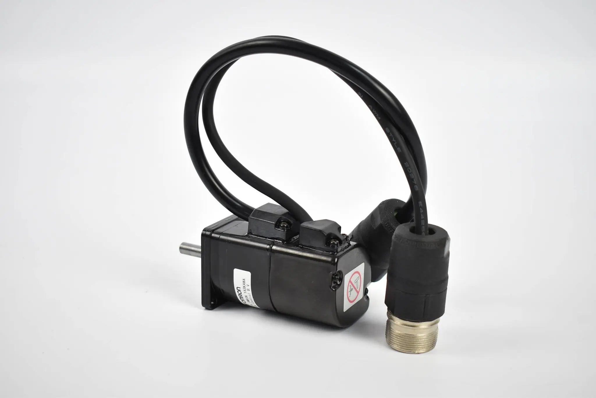 Produktfoto 1 von Omron Yaskawa AC Servo Motor SGMAH-A3AAA61D-0Y