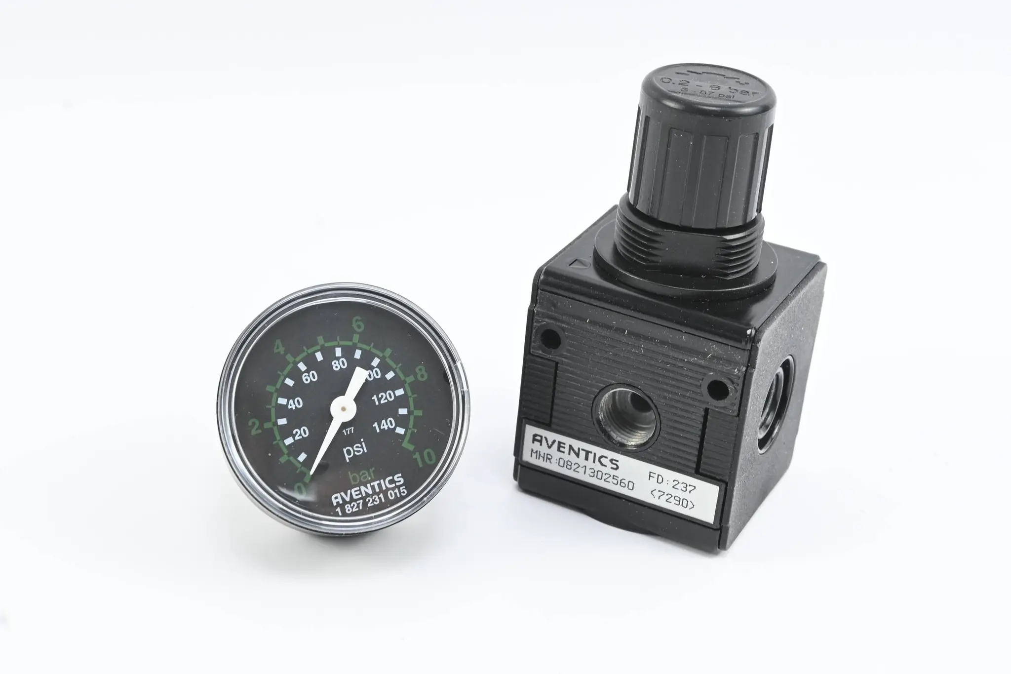 Produktfoto 1 von Aventics Druckregler 0821302560 inkl. Manometer 1827231015