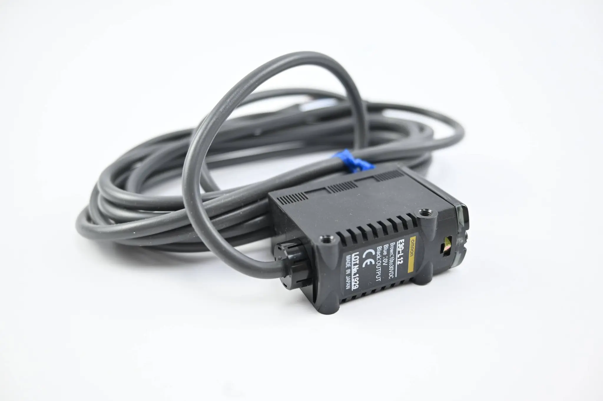 Omron Photoelectric Switch 10-30VDC 2m ( E3G-L12 )