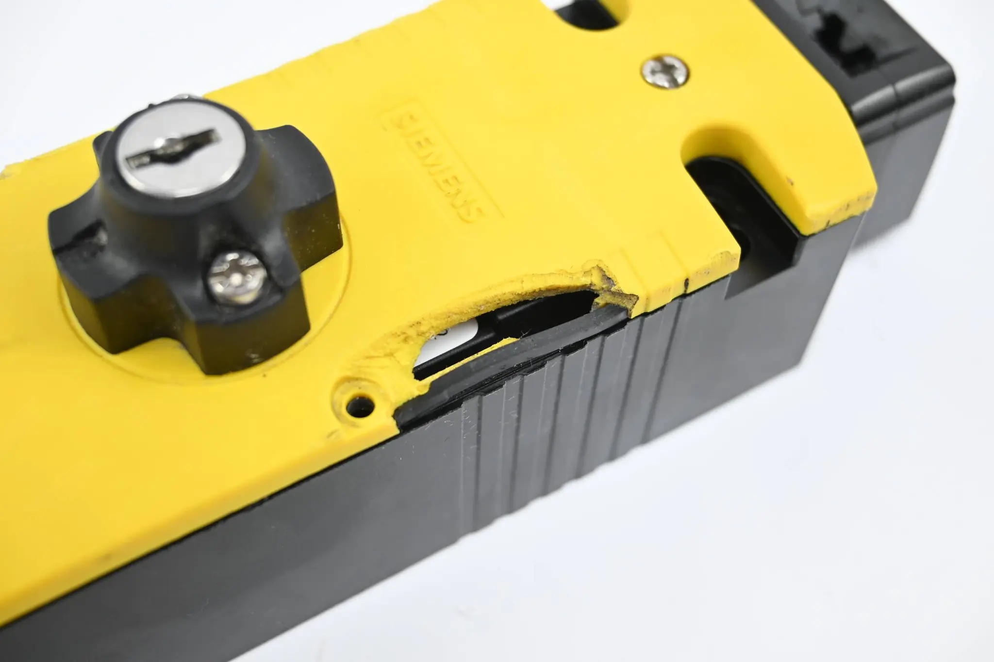 Produktfoto 1 von Siemens Sicherheits-Positionsschalter 3SE5312-0SE11 ( 3SE5 312-0SE11 )