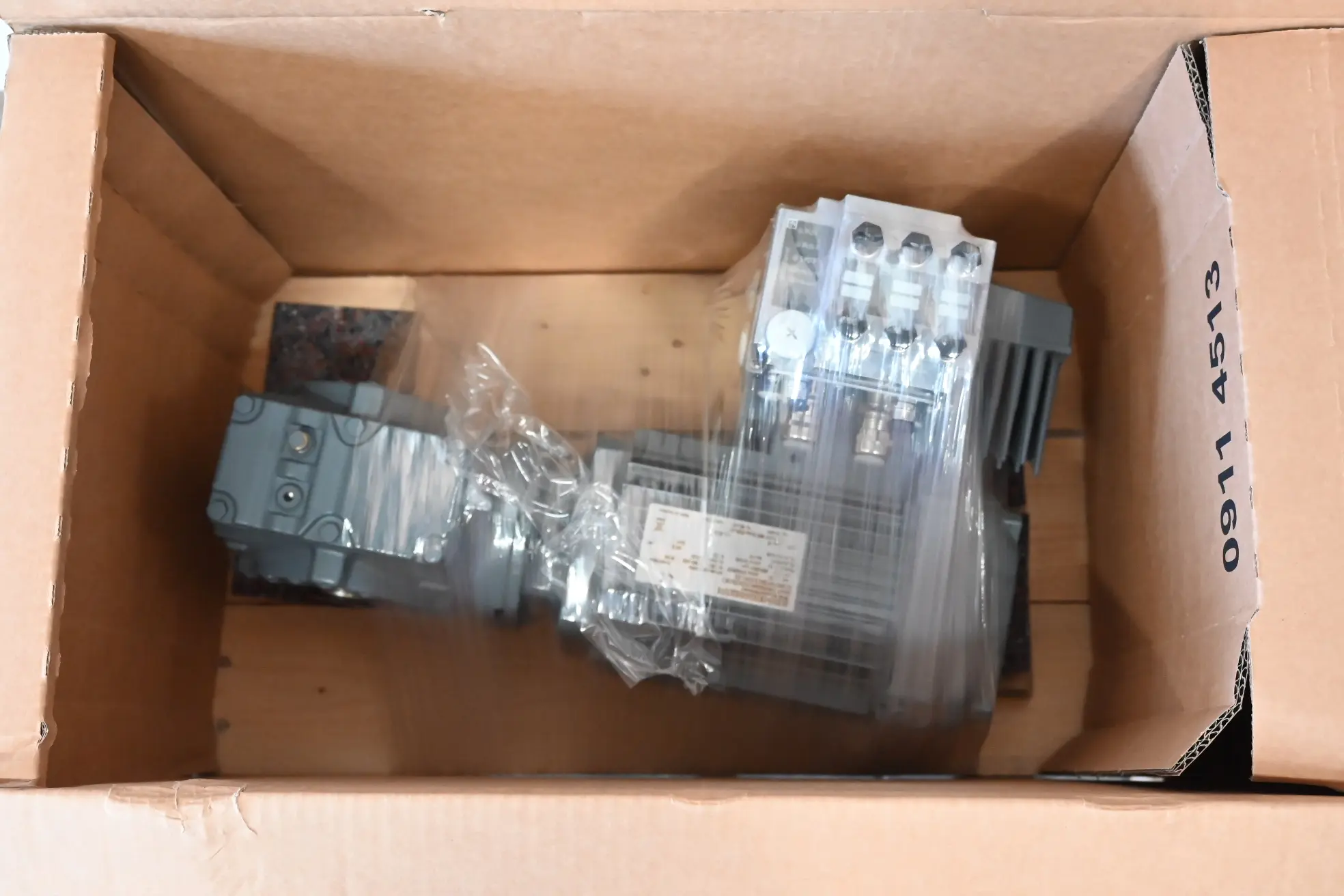 Produktfoto 1 von SEW-Eurodrive Getriebemotor SA47 DRN80M4/MM15/MO ( SA47DRN80M4/MM15/MO )