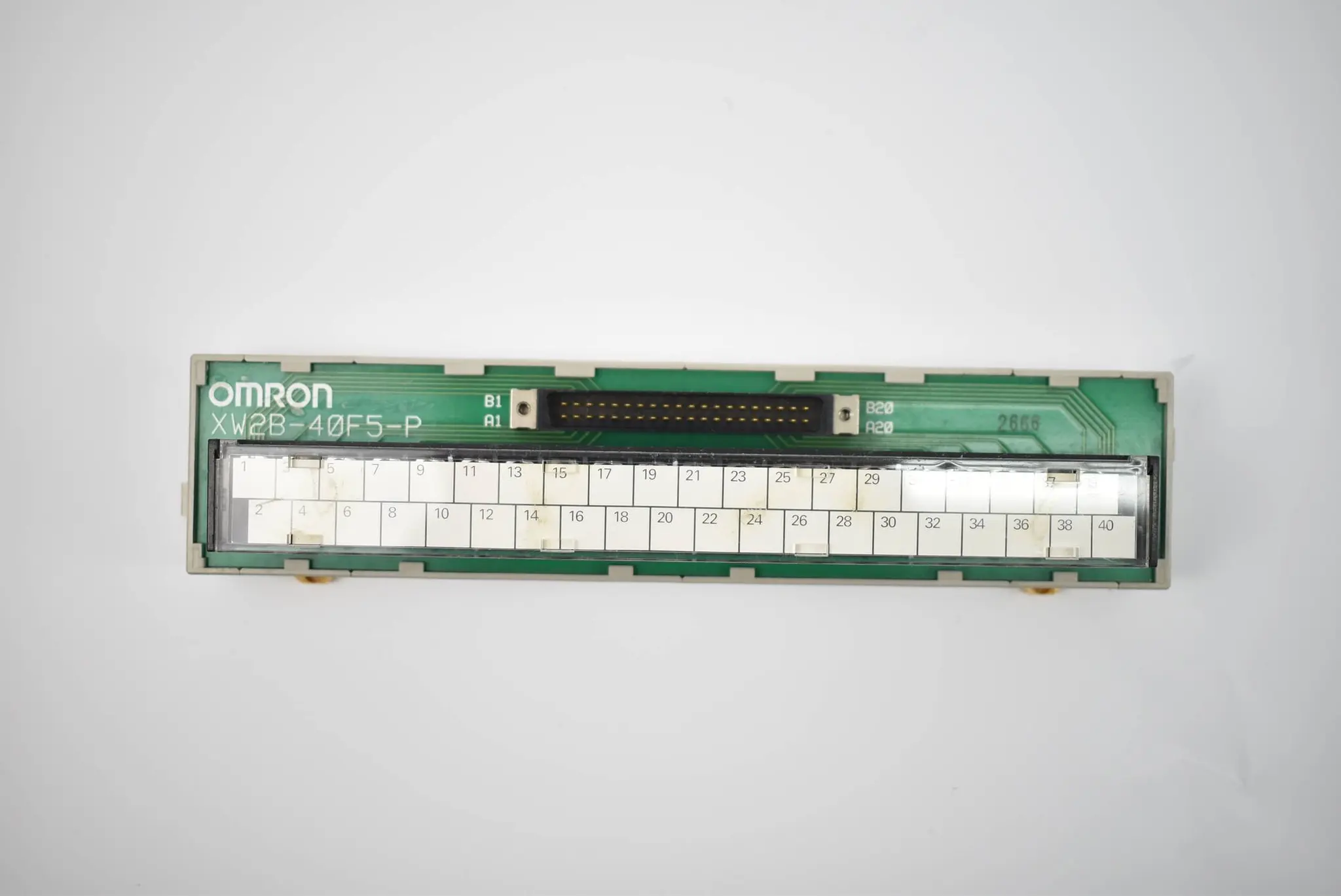 Produktfoto 1 von Omron Anschlussklemmenblock XW2B-40F5-P