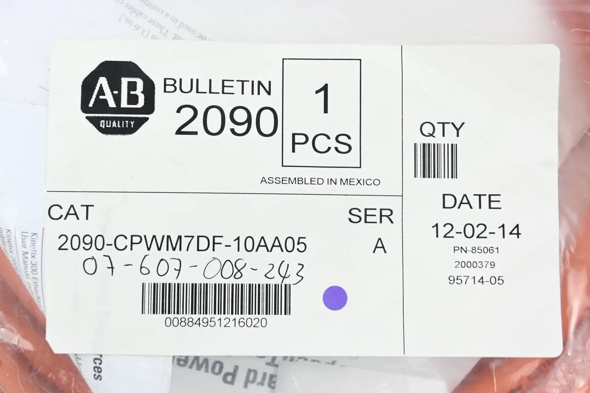 Produktfoto 1 von Allen Bradley Power Kabel 2090-CPWM7DF-10AA05 ( 5,00m )