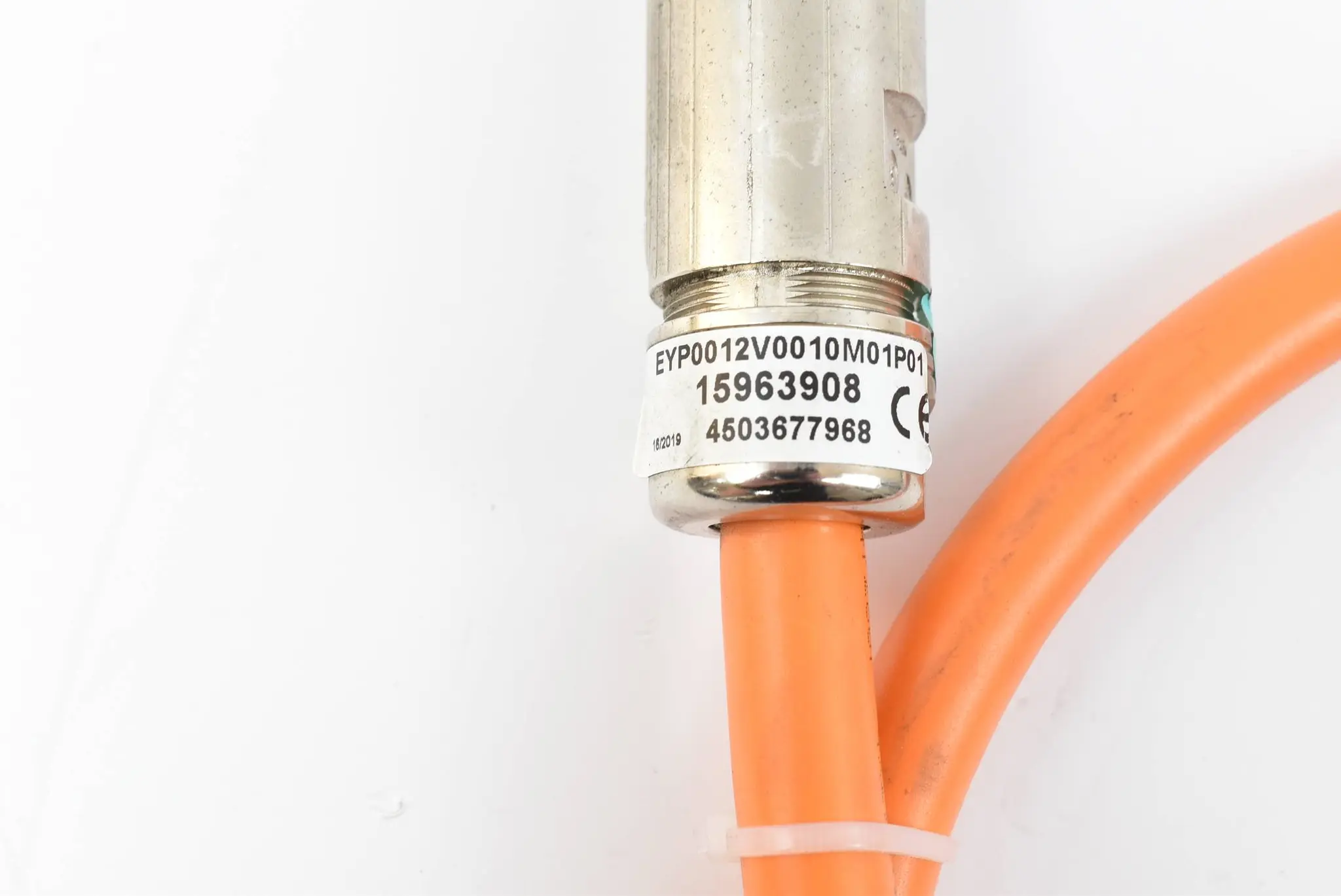Produktfoto 1 von Lenze Motorkabel EYP0012V0010M01P01 ( 15963908 )